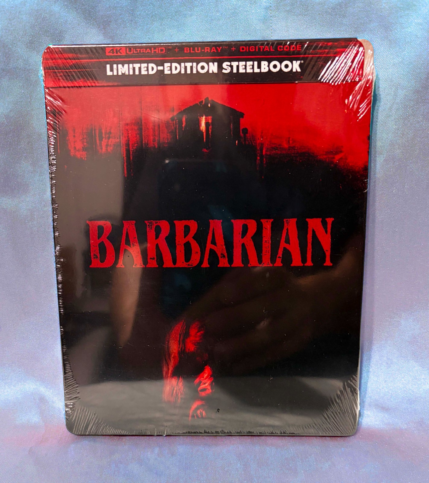 Barbarian Limited Edition Steelbook (4K + Blu-ray + Digital) New/Sealed