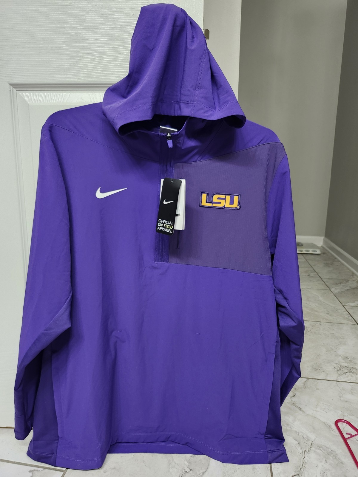 Nike LSU Tigers Men\'s XL Quarter Zip Sideline Hoodie Jacket IH9936-547 NEW/TAGS Nike LSU Tigers Men\'s XL Quarter Zip Sideline Hoodie Jacket IH9936-547 NEW/TAGS