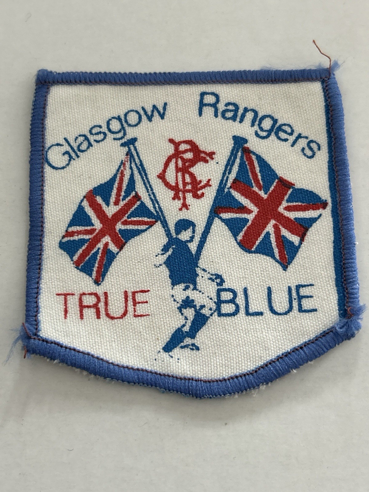 Glasgow Rangers F.C - Rare embroidered sew on patch. Vintage/Collectible