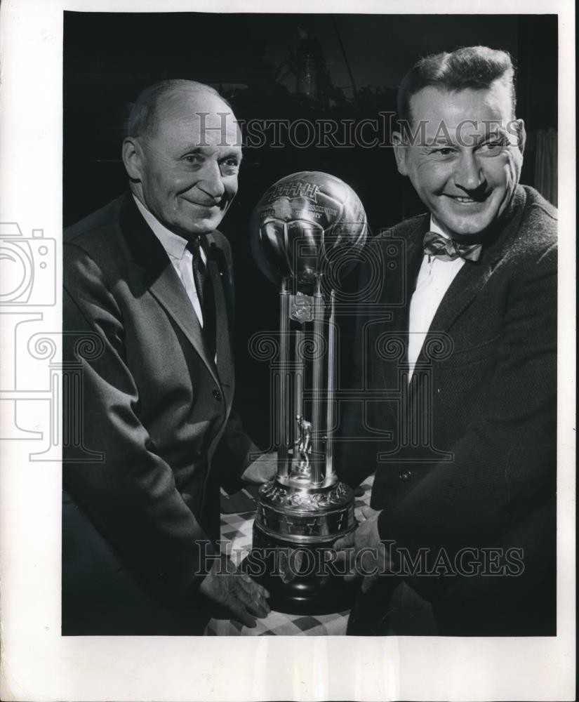 1965 Press Photo Wisconsin soccer officials Frank Schperrenberger & Gene Edwards