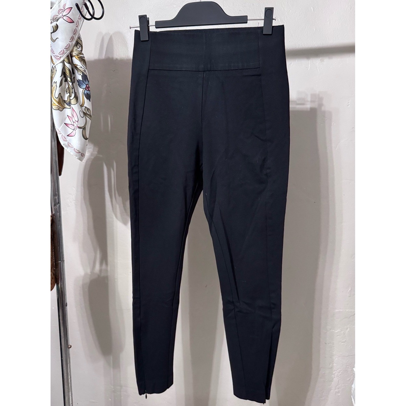 H&M Pull On Stretch Pants Ankle Zipper Size Medium