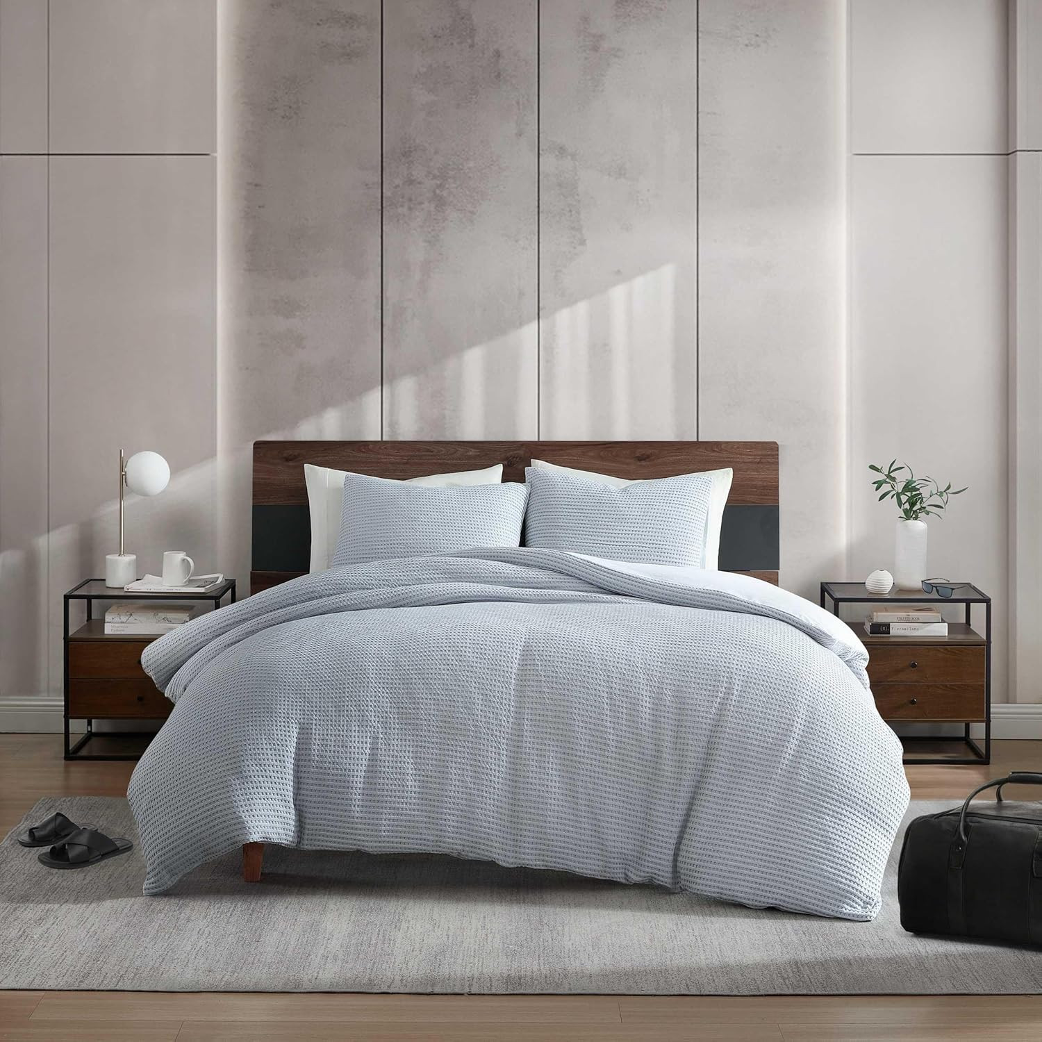 Ultra-Soft Solid Blue King Size Duvet Cover Set with Waffle Texture