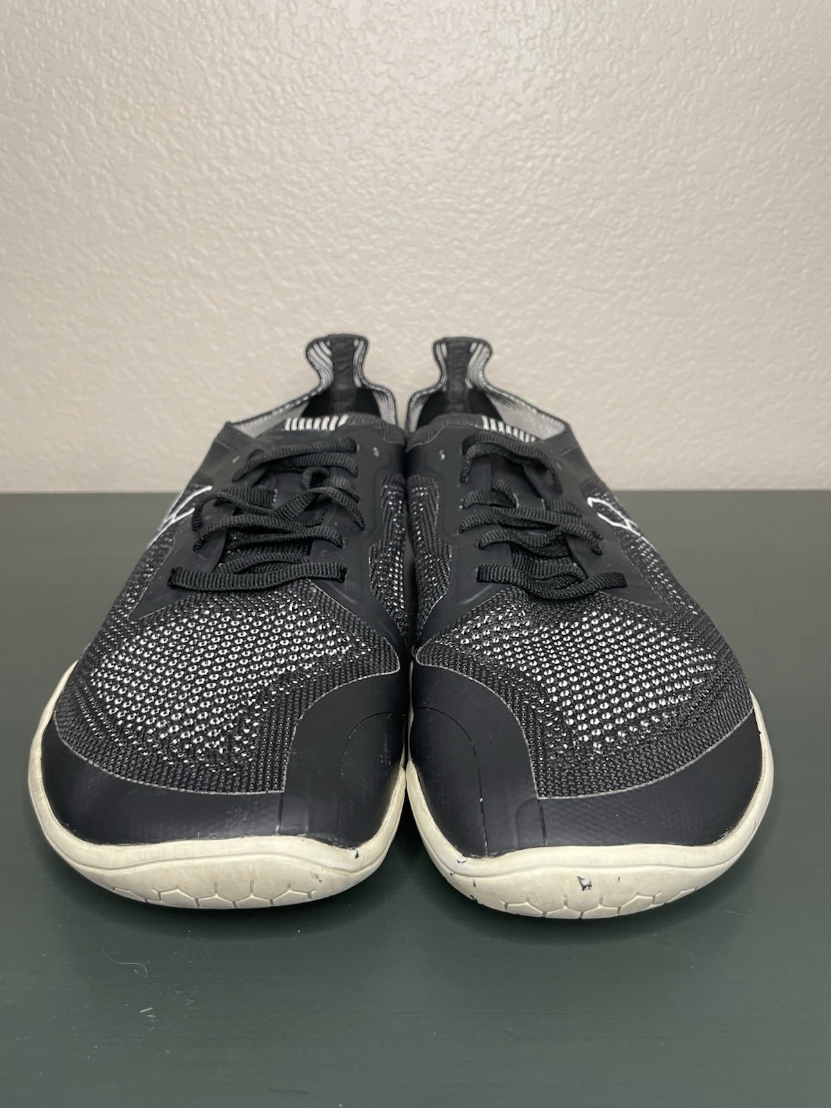 Vivobarefoot Geo Racer Knit Mens US 11 EU 44 Black Running Shoes 302054-01 Vivobarefoot Geo Racer Knit Mens US 11 EU 44 Black Running Shoes 302054-01
