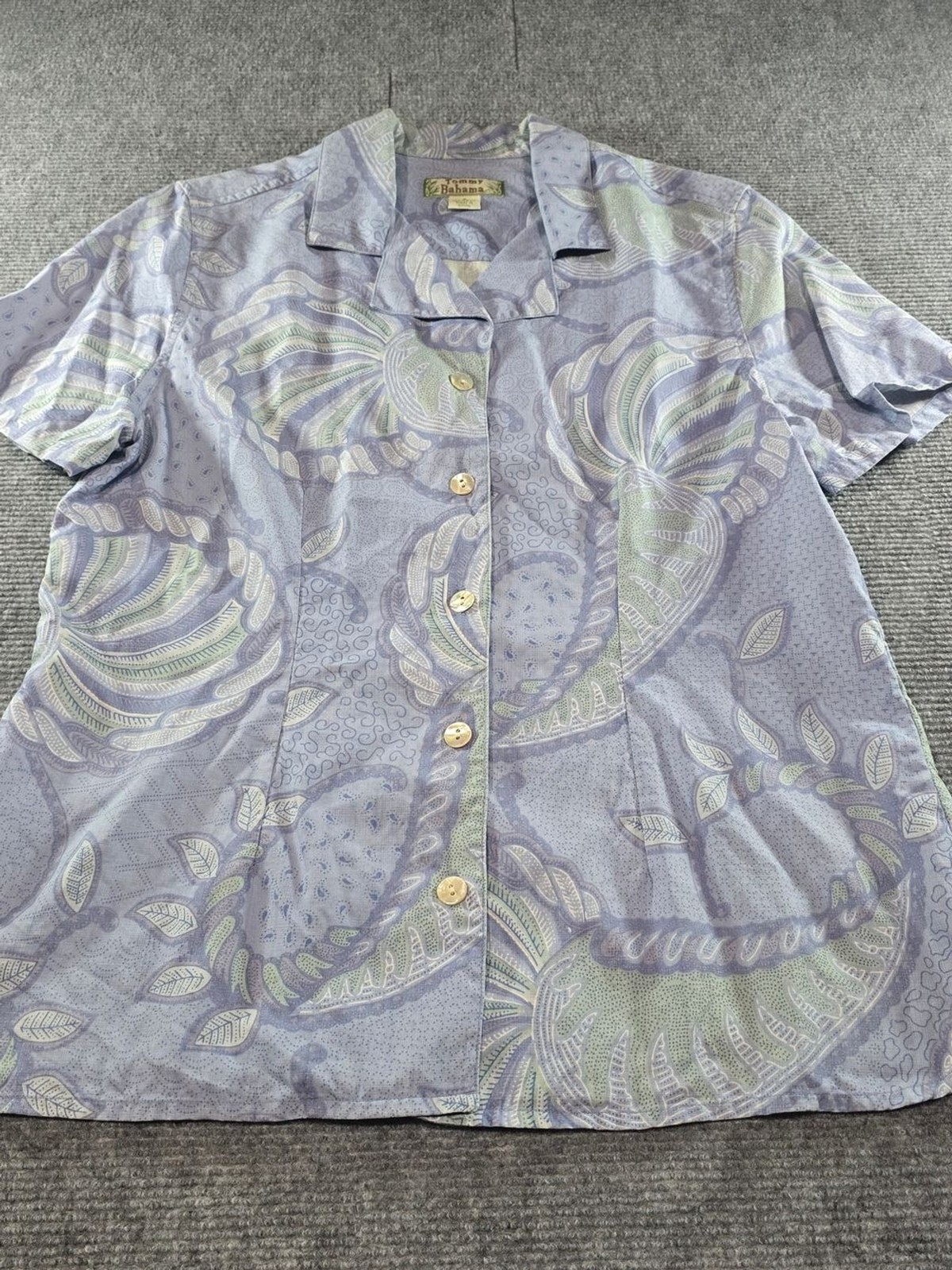 Vintage Y2K Tommy Bahama 100% Silk Tropical Shirt Women S Lavender Hawaiian Vintage Y2K Tommy Bahama 100% Silk Tropical Shirt Women S Lavender Hawaiian