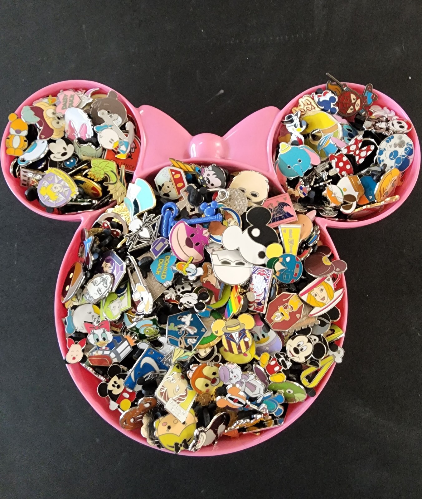 DISNEY PIN TRADING LOT 200, NO DOUBLES, , TRADEABLE DISNEY PIN TRADING LOT 200, NO DOUBLES, , TRADEABLE