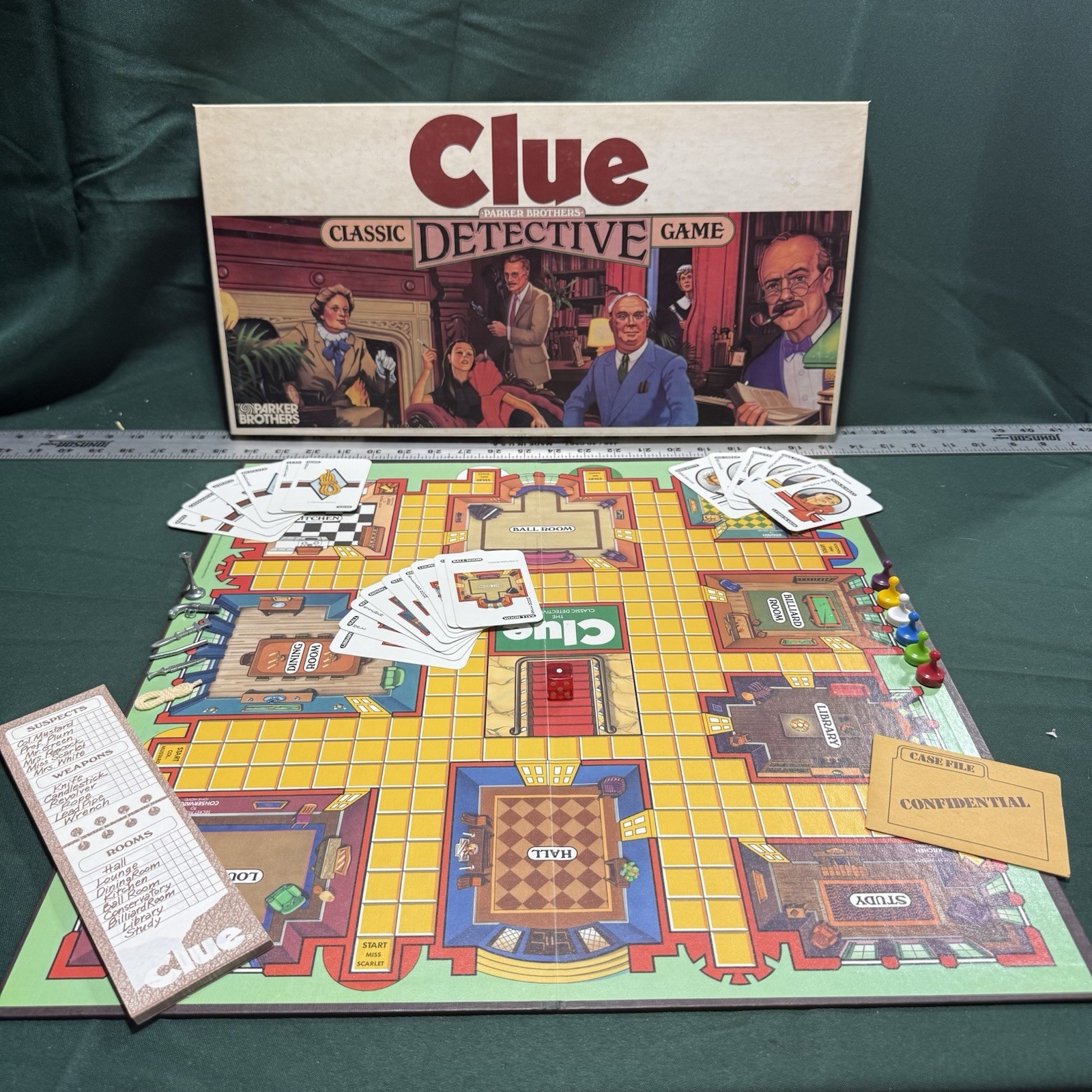 Vintage Clue COMPLETE Parker Brothers 1986 Classic Detective Game Ships Free