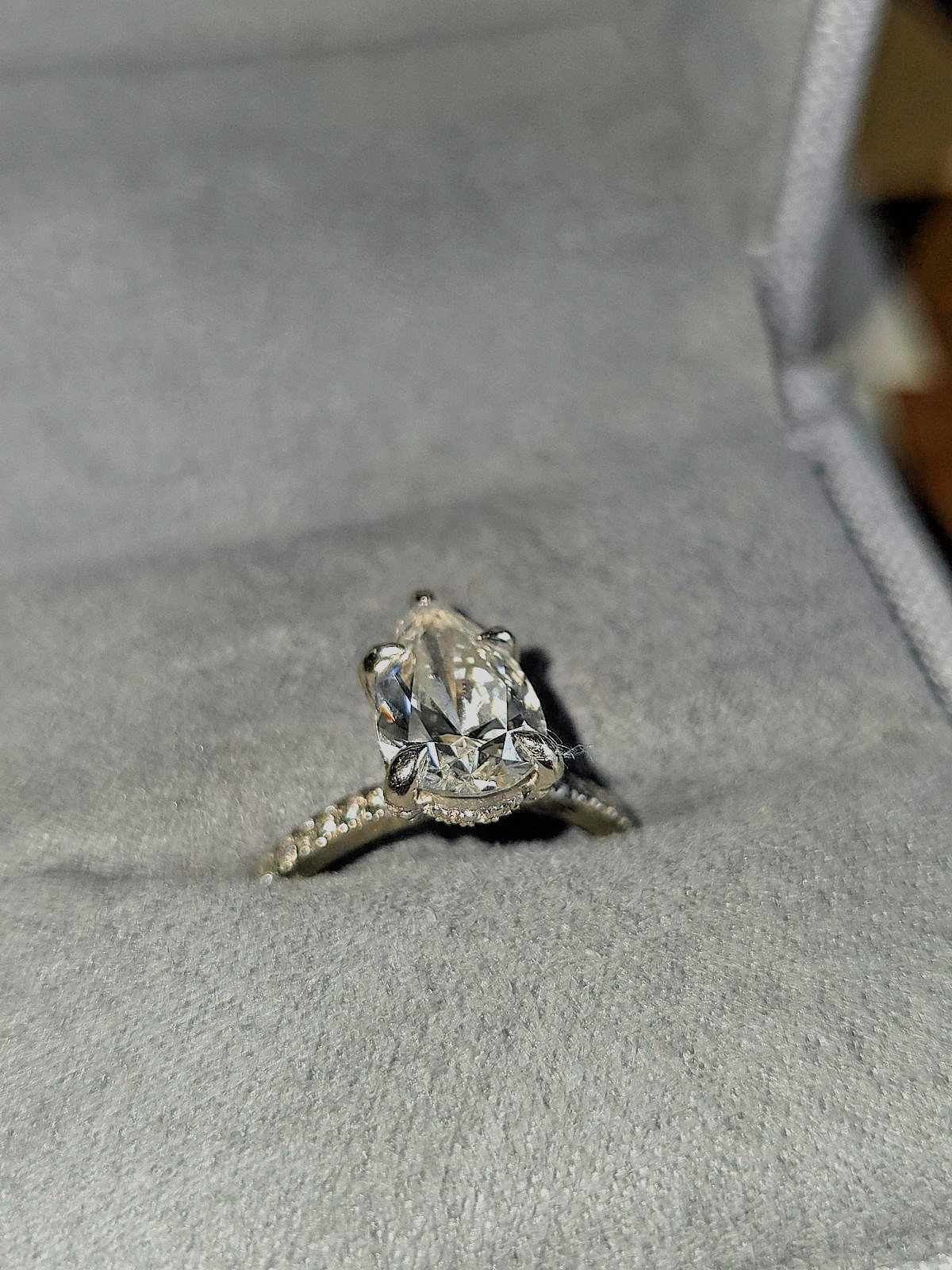 3.25 carat lab grown pear cut engagement ring, 5.5 ring size 3.25 carat lab grown pear cut engagement ring, 5.5 ring size