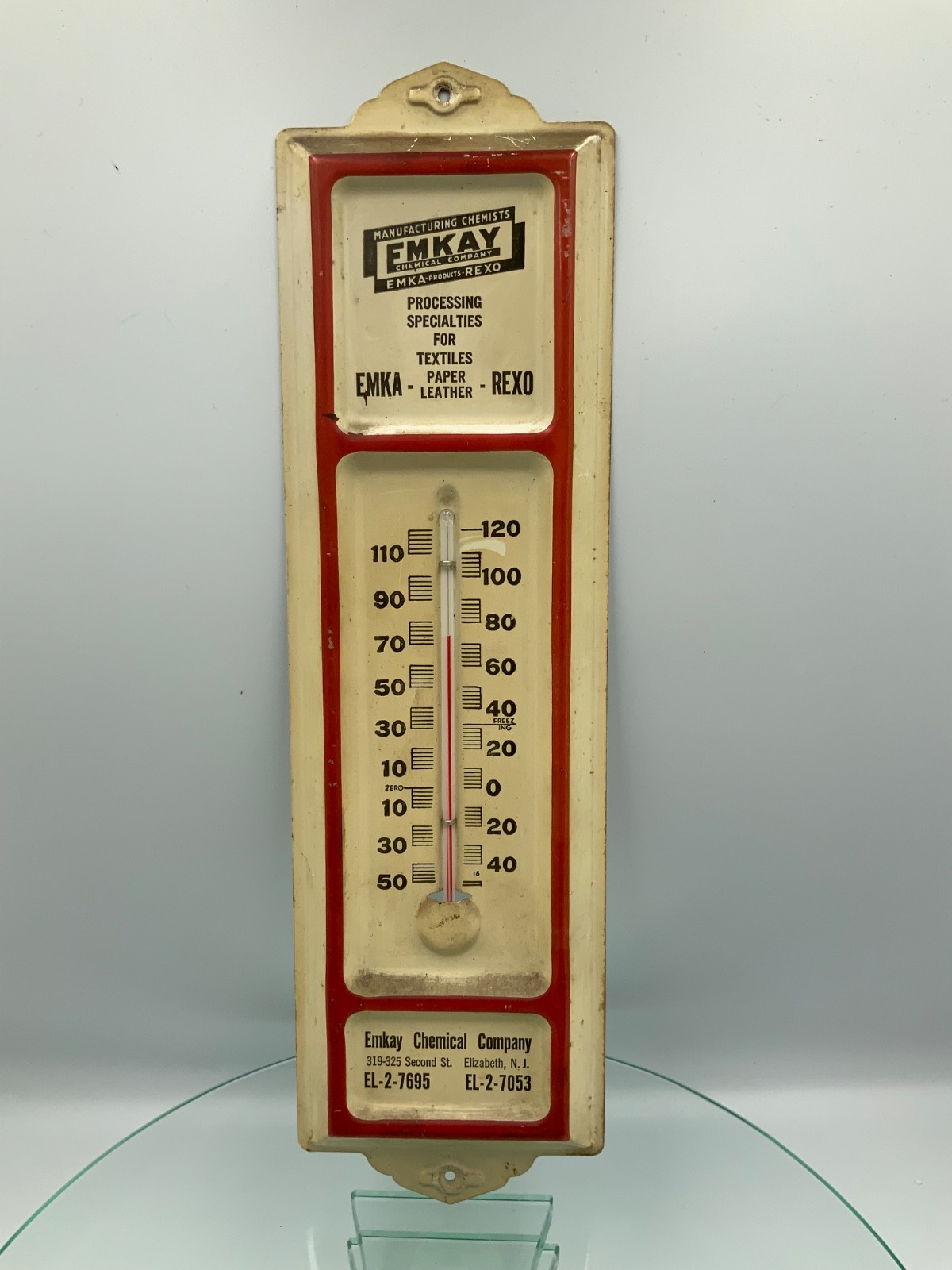 VTG EMKAY CHEMICAL COMPANY ELIZABETH N.J. Metal Wall Thermometer 13.2”x3.7”