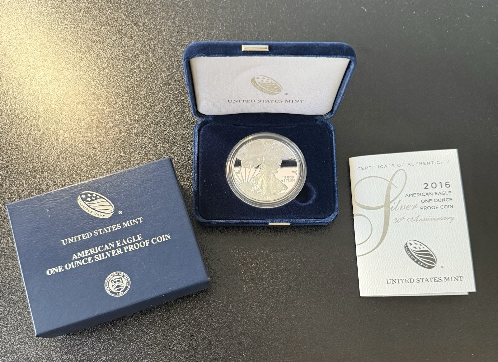 2016-W AMERICAN EAGLE ONE OUNCE SILVER PROOF COIN w COA & ORIGINAL BOX** 2016-W AMERICAN EAGLE ONE OUNCE SILVER PROOF COIN w COA & ORIGINAL BOX**