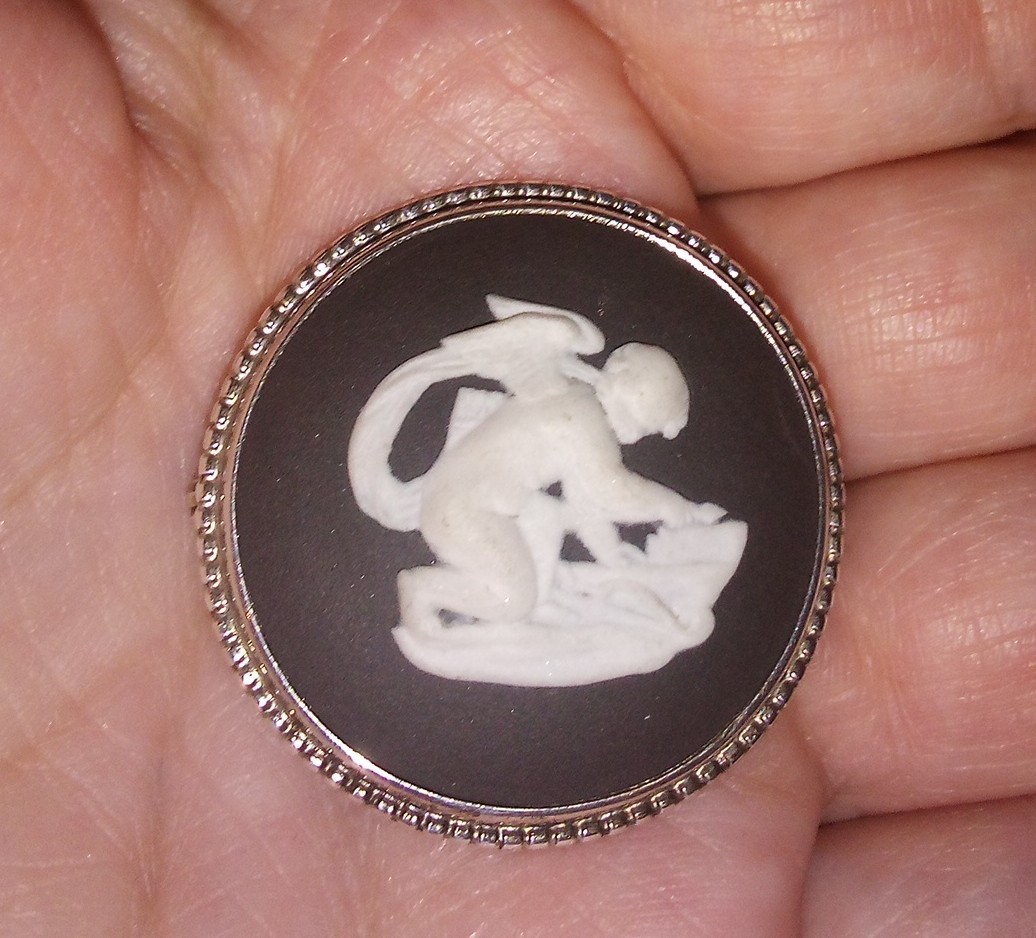 Vintage Wedgewood Black Jasperware Sterling Silver Cupid Brooch Made In England