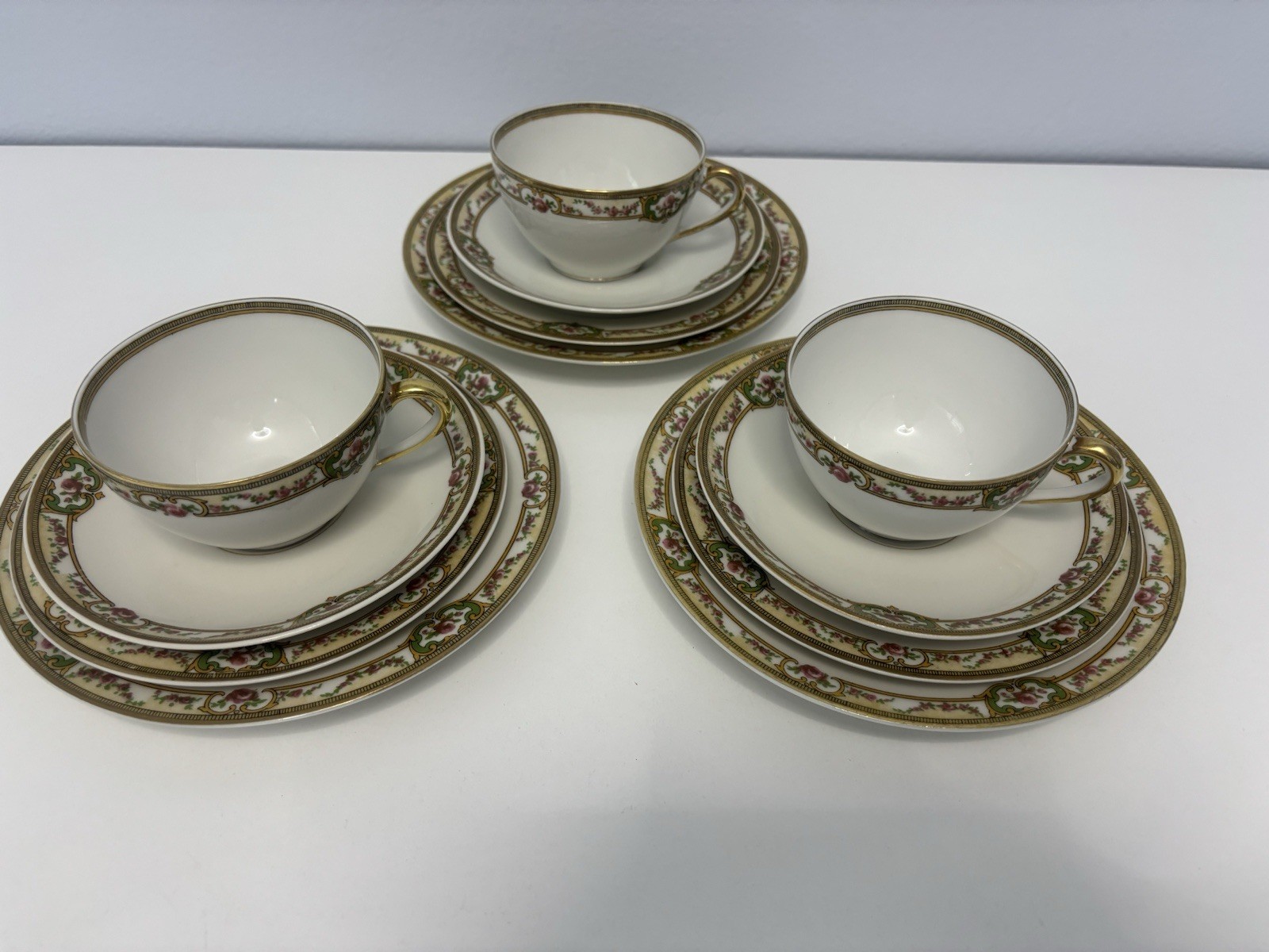 12 Pc Belfort Rose Cameos & Gold Trim by Theodore Haviland  CUPS/SAUCERS/PLATES
