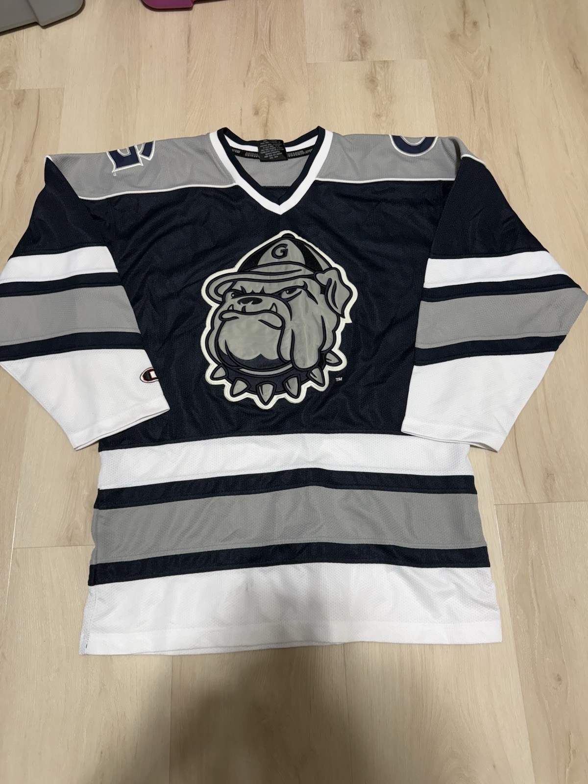 Vintage Georgetown Hoyas Hockey Jersey 90s Colosseum Men’s Medium Logo Vintage Georgetown Hoyas Hockey Jersey 90s Colosseum Men’s Medium Logo