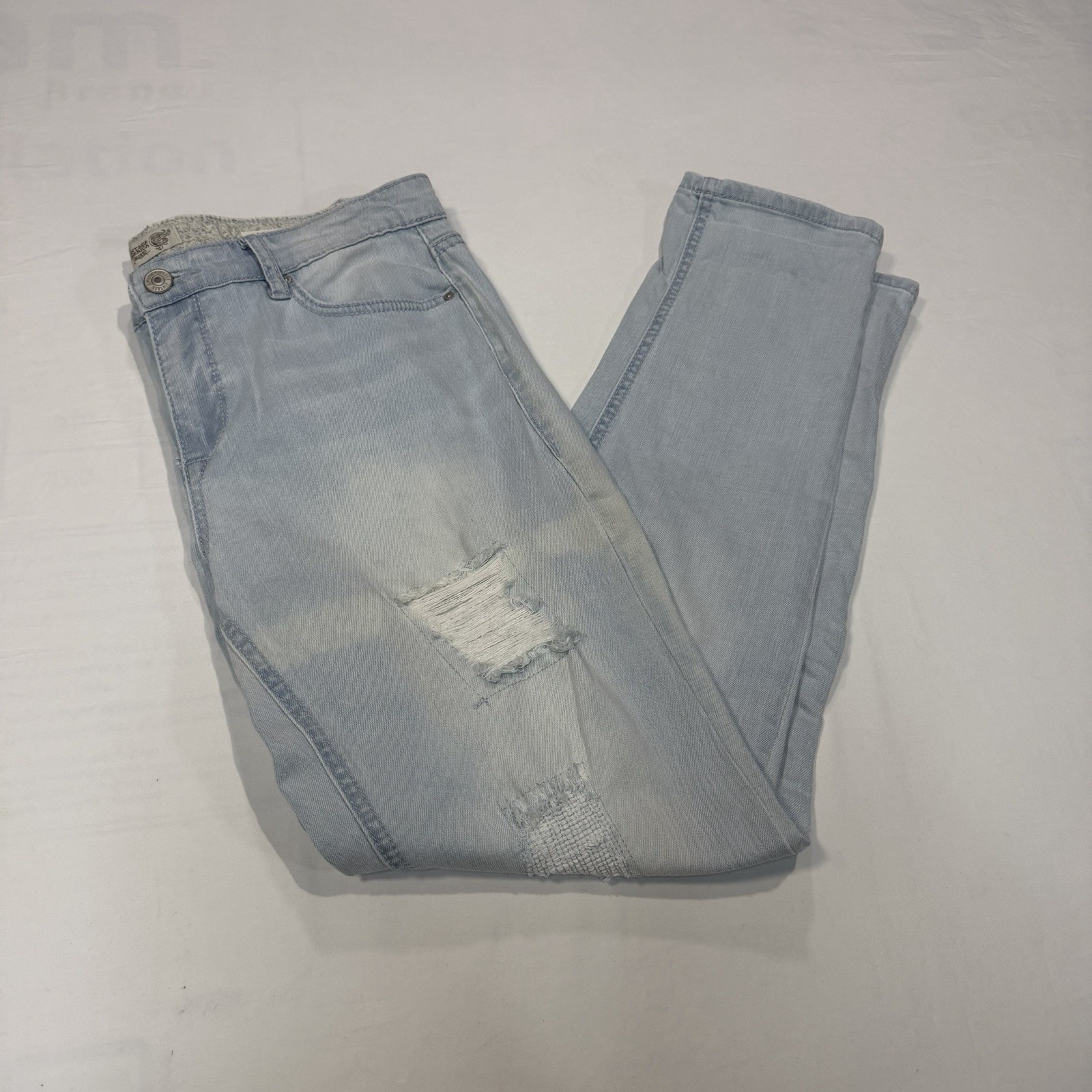 Vintage America Blues Women’s 8/29 Light Blue Boyfriend Distressed Jeans Preppy