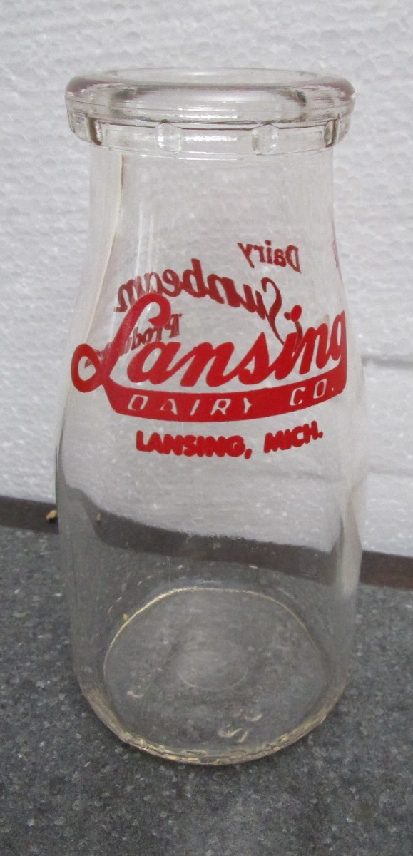 LANSING DAIRY CO. GLASS BOTTLE SUNBEAM PRODUCTS HALF PINT LANSING, MICHIGAN