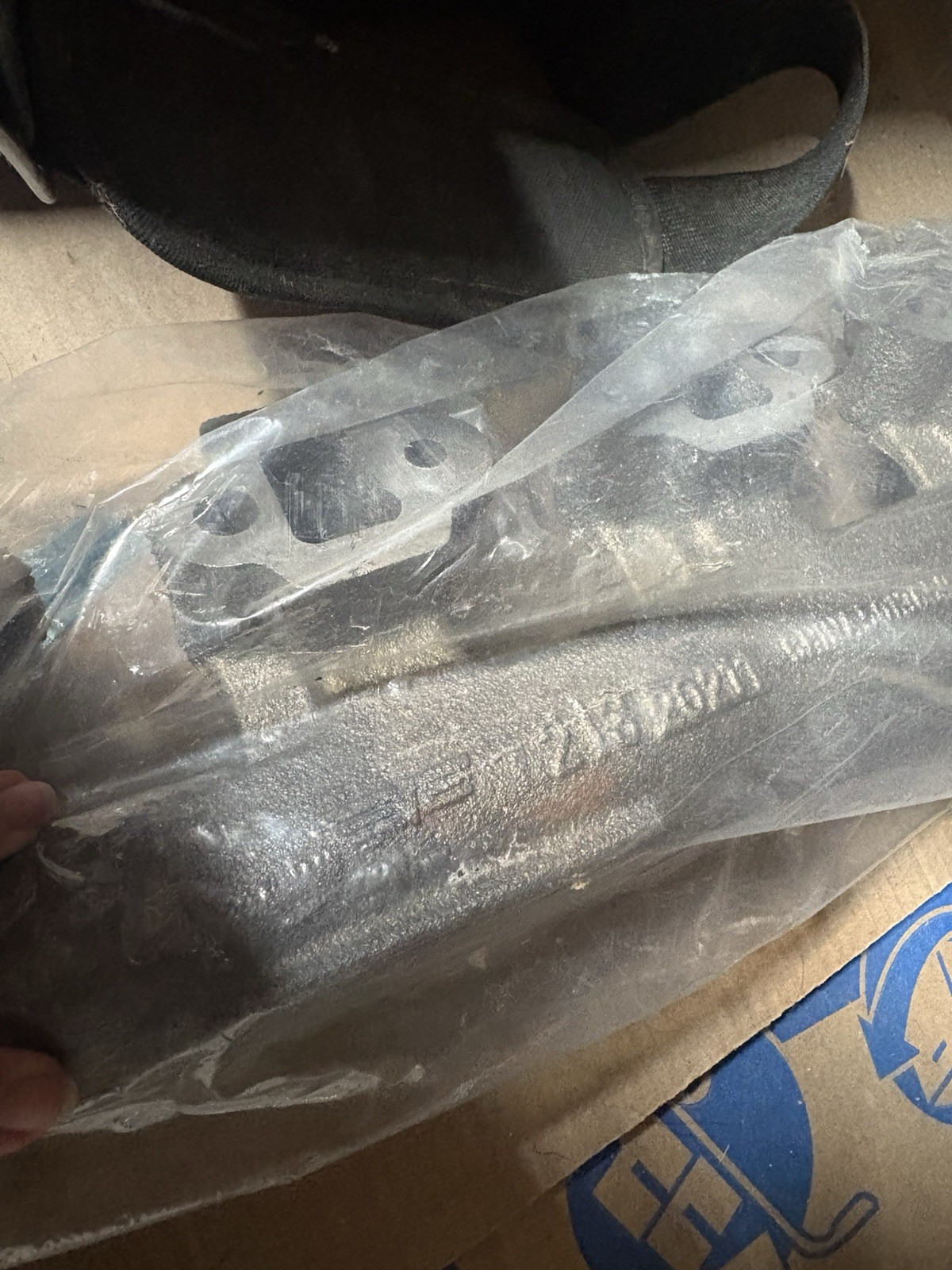 NEW LADA VAZ 2111-1008025 Exhaust Manifold 2110 2111 2112 2113 2114 2115