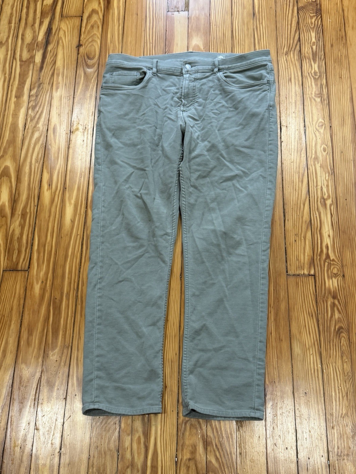 Faherty Men’s 36x30 Green Olive Stretch Terry 5 Pocket Straight Pants Excellent Faherty Men’s 36x30 Green Olive Stretch Terry 5 Pocket Straight Pants Excellent