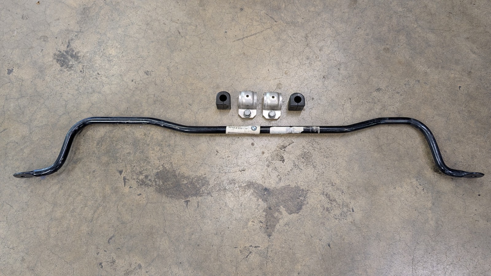 00-03 Genuine BMW E39 M5 16.5mm Factory Rear Sway Bar w/ Bushings and Brackets