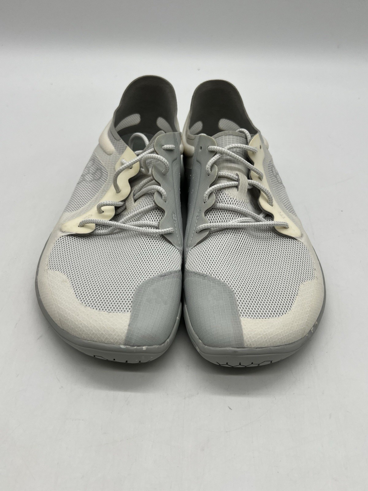 Vivobarefoot Primus Lite 3.5 Men’s Sz 41 Sz US 8 White Minimalist Training Shoes Vivobarefoot Primus Lite 3.5 Men’s Sz 41 Sz US 8 White Minimalist Training Shoes