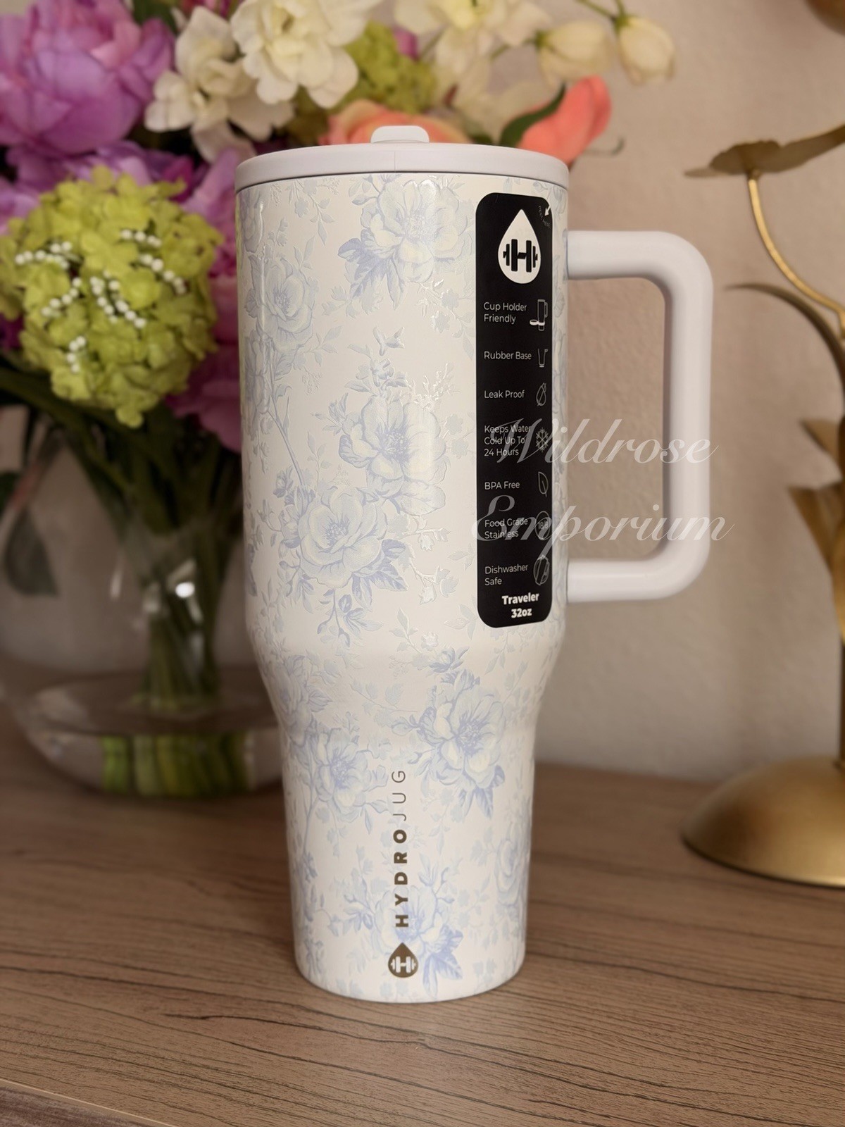 Hydrojug CHERISH 32 OZ Traveler Limited Edition NWT Blue Floral Toile Roses