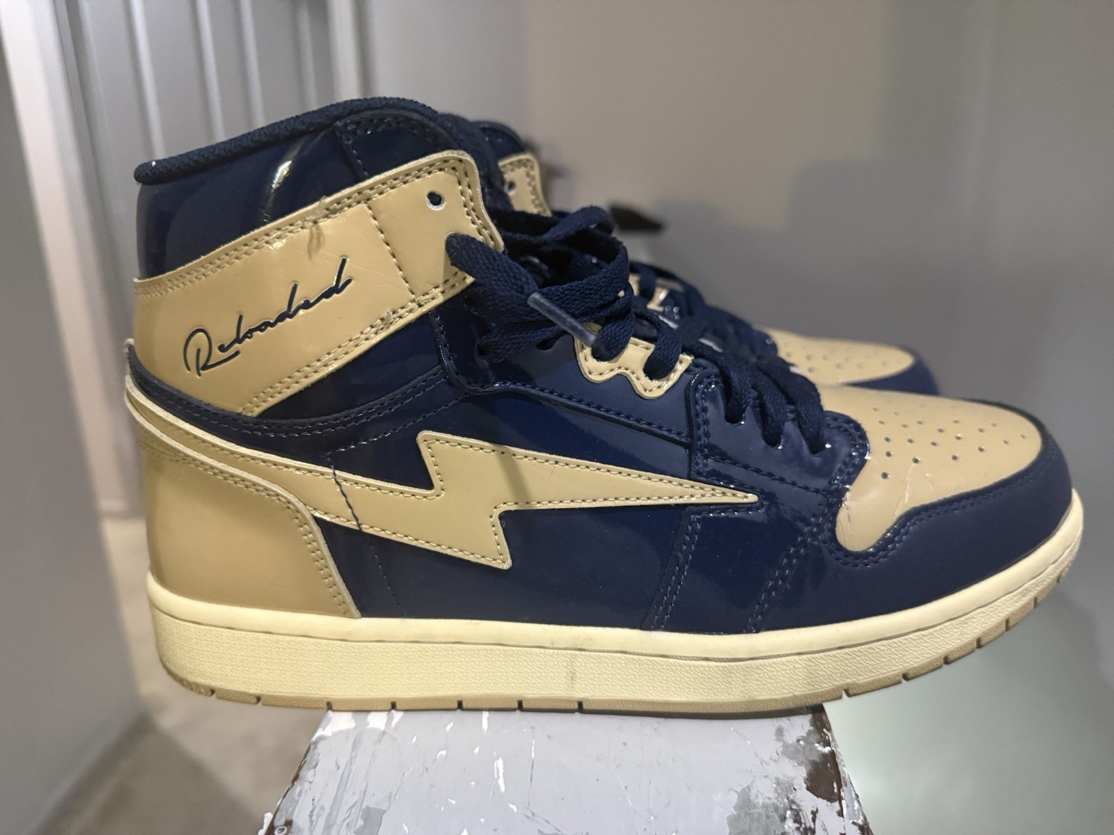 Omi Air Reloaded (Black)Size 11