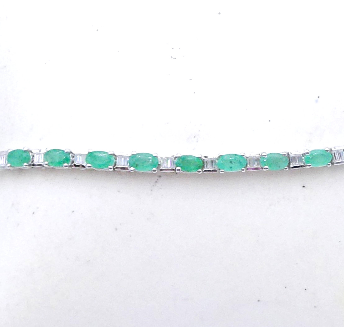Djoy Natural Emerald Moissanite Sterling Silver Rhodium New 8\