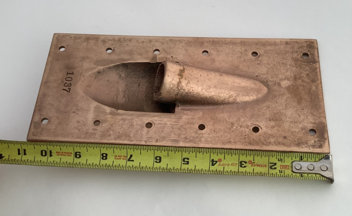 Vintage Bronze Shaft Log Wood Boat  10 3/4