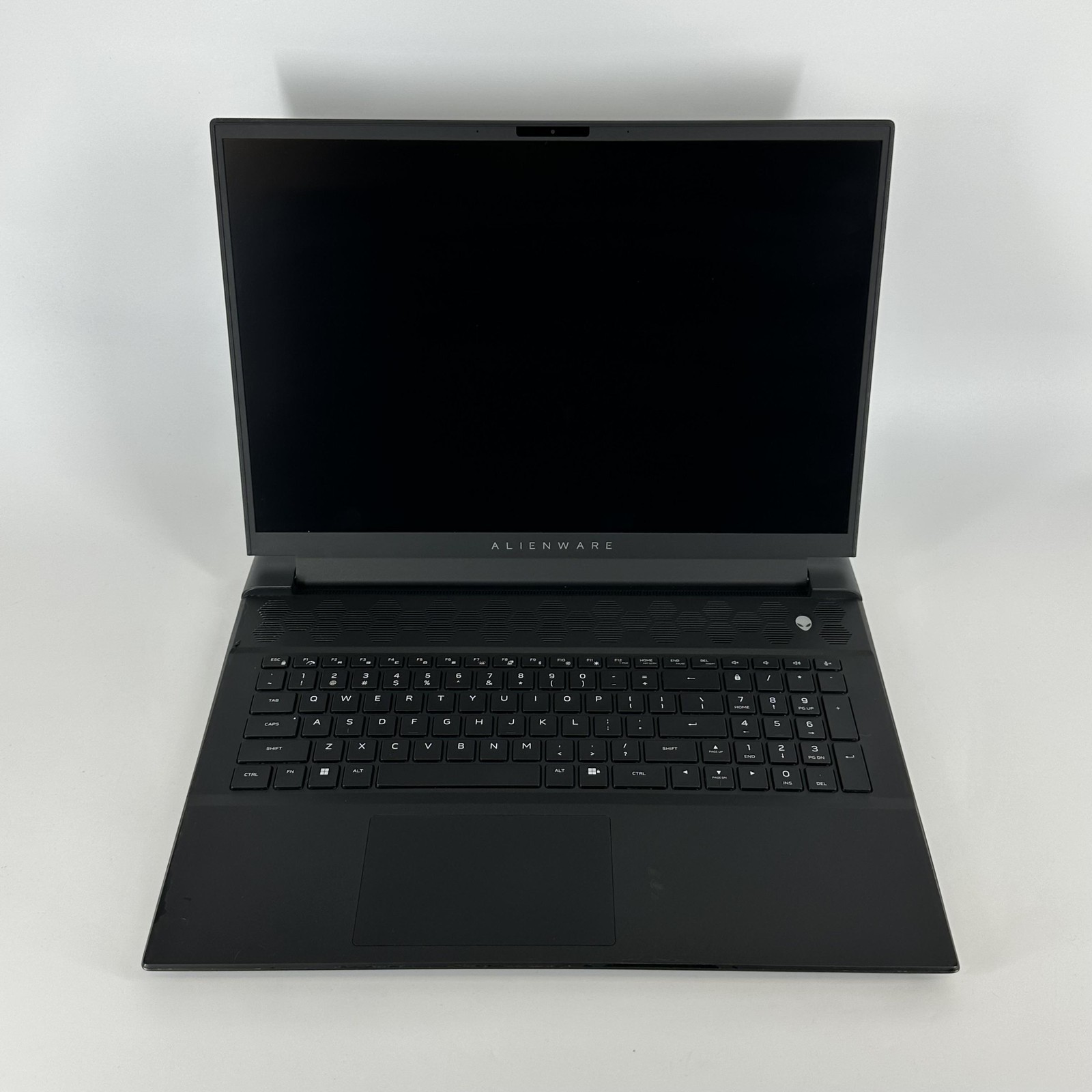 Dell Alienware M18 R1 480Hz FHD+ 2.1 GHz i7-13700HX 16GB 1TB SSD RTX 4070