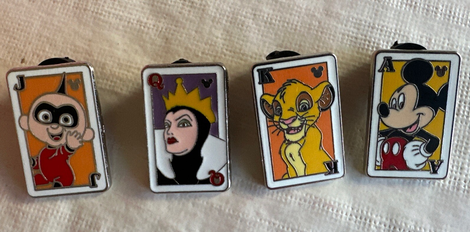 2014 Disney Trading Pin Card Set Of 4 King Queen jack Ace Mickey Simba Evil