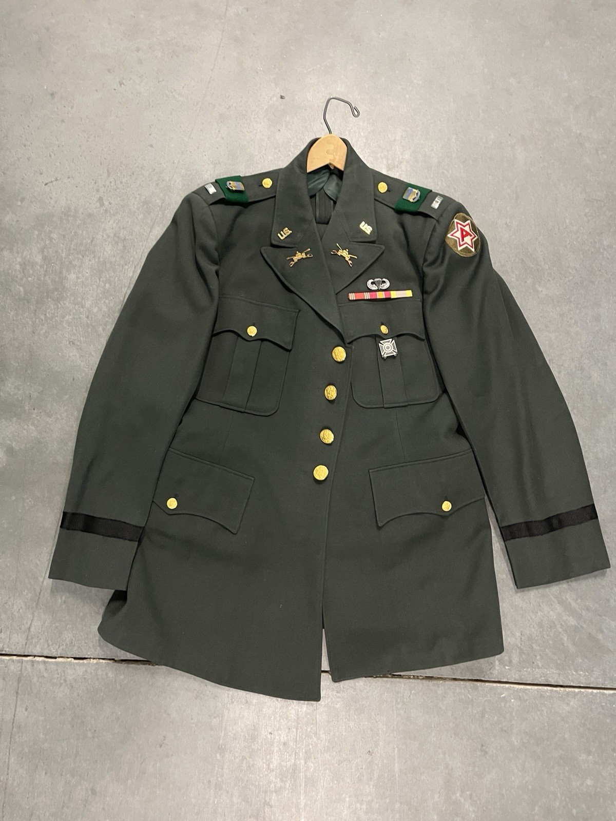 1950s Korean/Vietnam Era US ARMY Dress Jacket /trousers. With Medals And Patches 1950s Korean/Vietnam Era US ARMY Dress Jacket /trousers. With Medals And Patches