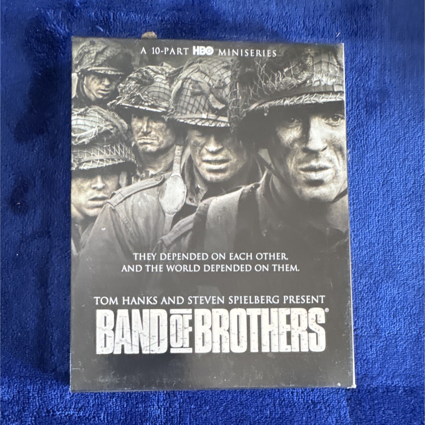 HBO Band of Brothers Season 1 Blu-ray + Digital Copy Steven Spielberg Tom Hanks HBO Band of Brothers Season 1 Blu-ray + Digital Copy Steven Spielberg Tom Hanks
