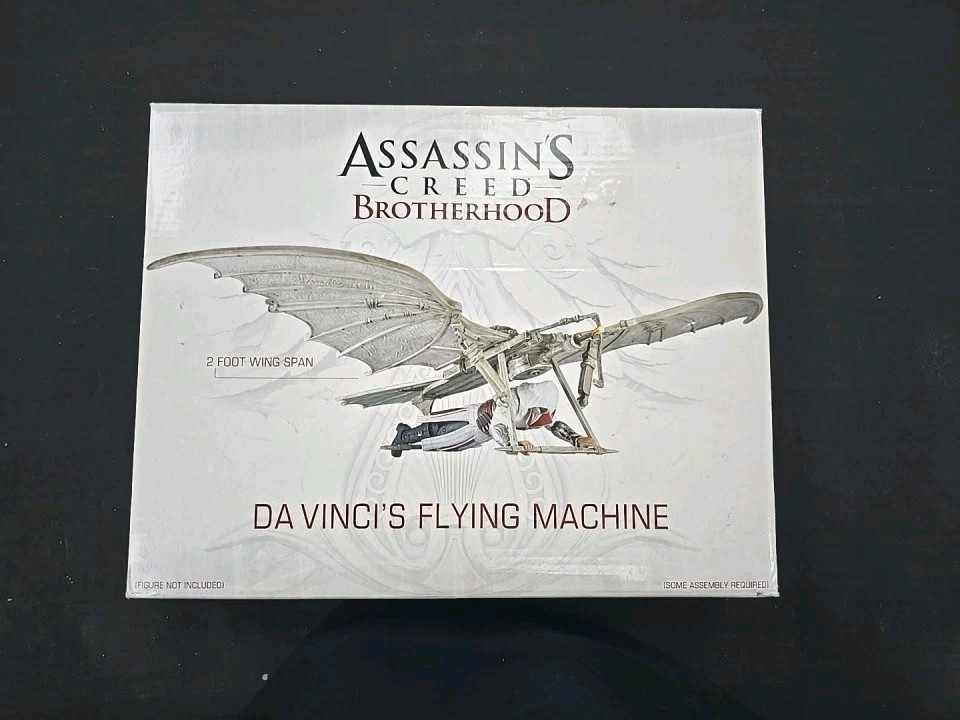2011 NECA Assassin\'s Creed Brotherhood Da Vinci\'s Flying Machine Damaged Box