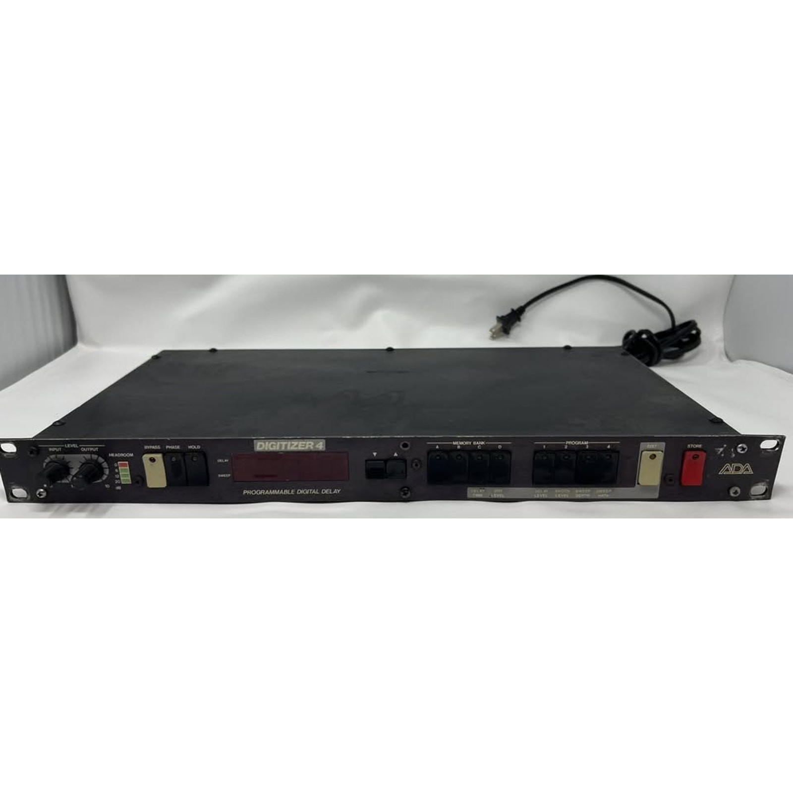 Vintage ADA Digitizer 4 Programmable Digital Delay (80s Rack Gear) Vintage ADA Digitizer 4 Programmable Digital Delay (80s Rack Gear)