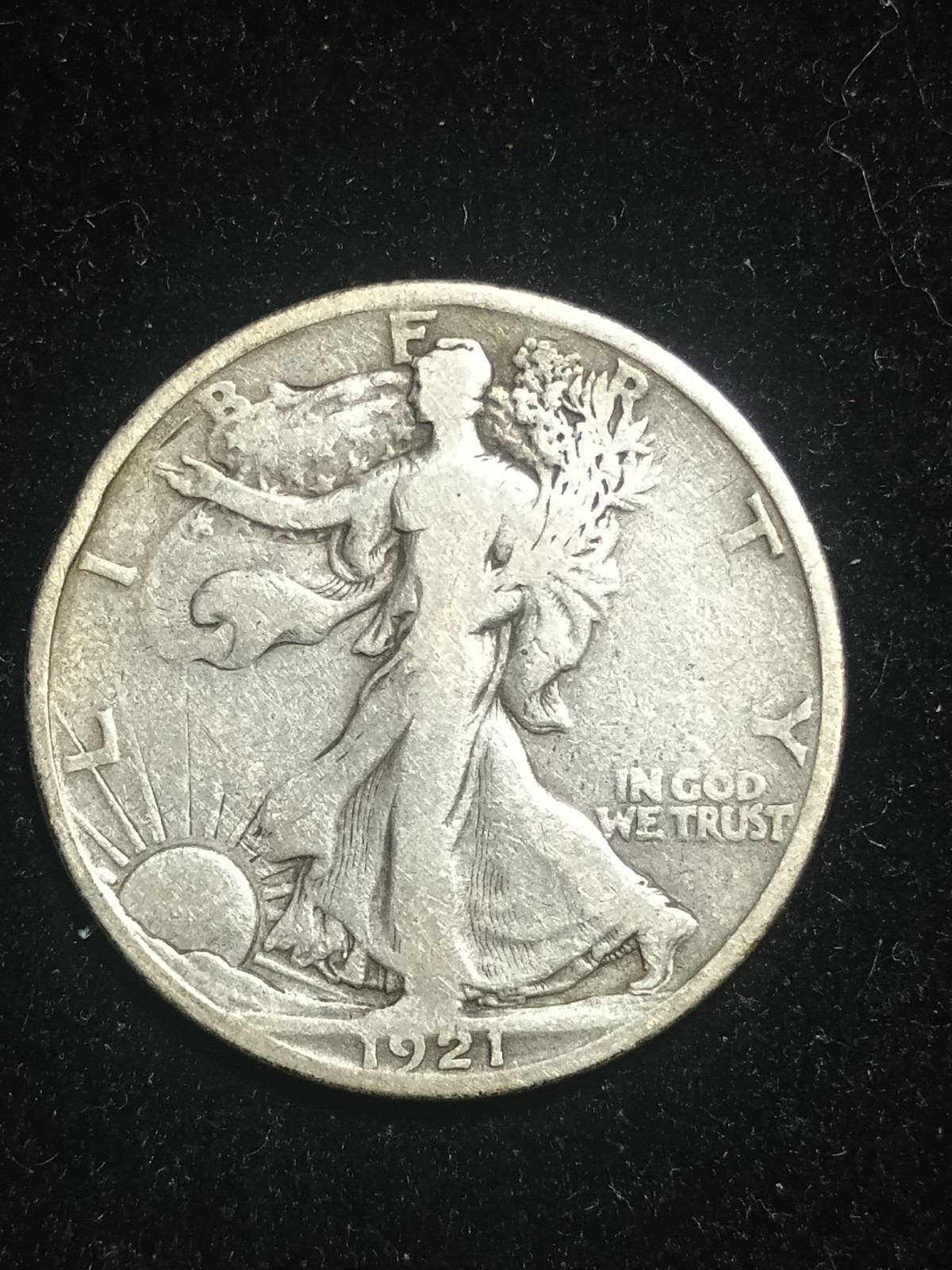 1921-S Walking Liberty Half Dollar Key Date VG+ (A1) 1921-S Walking Liberty Half Dollar Key Date VG+ (A1)