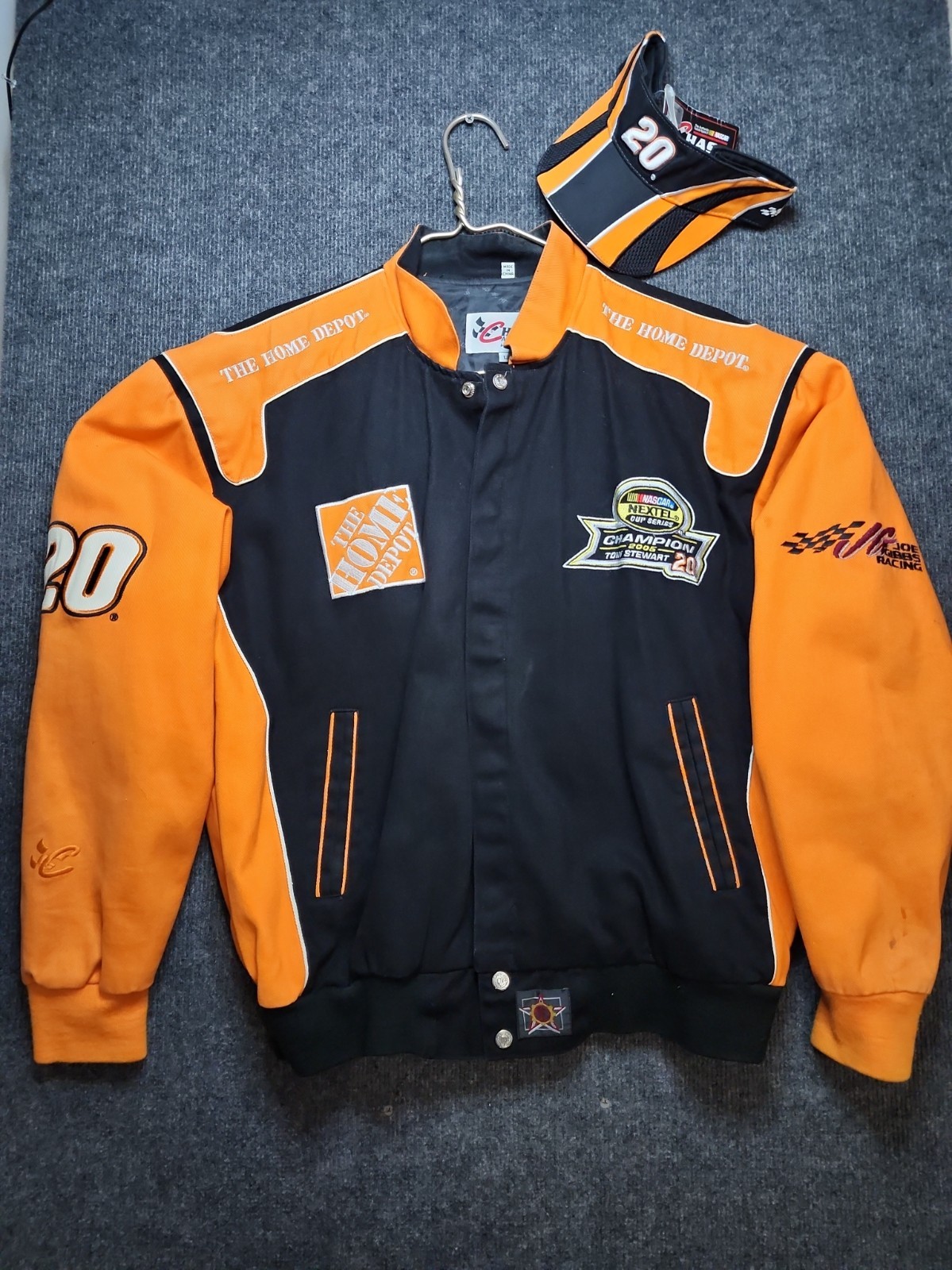 Vintage Tony Stewart 2005 NASCAR Jacket L Used VG Cond With Visor Hat NWT