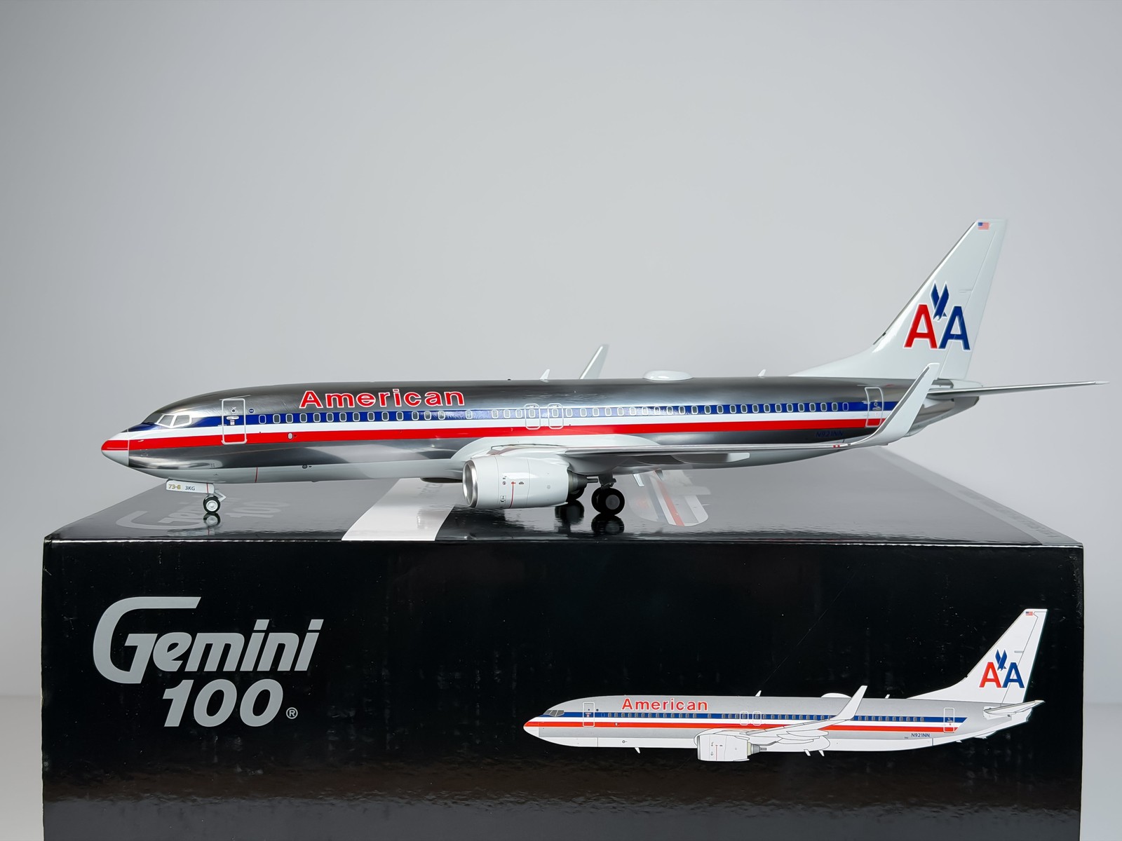 American Airlines Boeing 737-800 1:100 Gemini Jets N921NN (G1AAL001) American Airlines Boeing 737-800 1:100 Gemini Jets N921NN (G1AAL001)