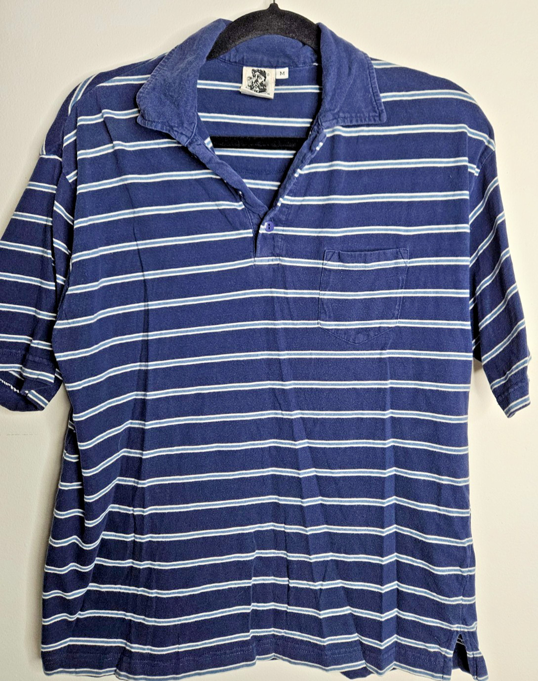 Vintage Kennington California Men\'s polo shirt blue and white stripe size Medium