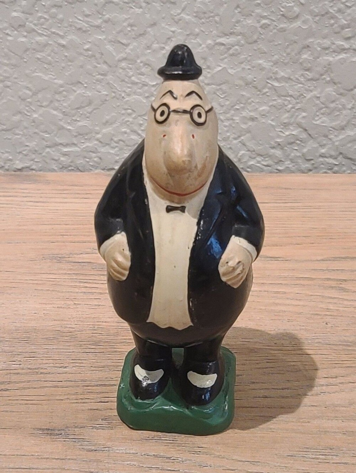 Vintage Don Fulgencio Figurine Lino Palacio Argentine Comic Character Tuxedo