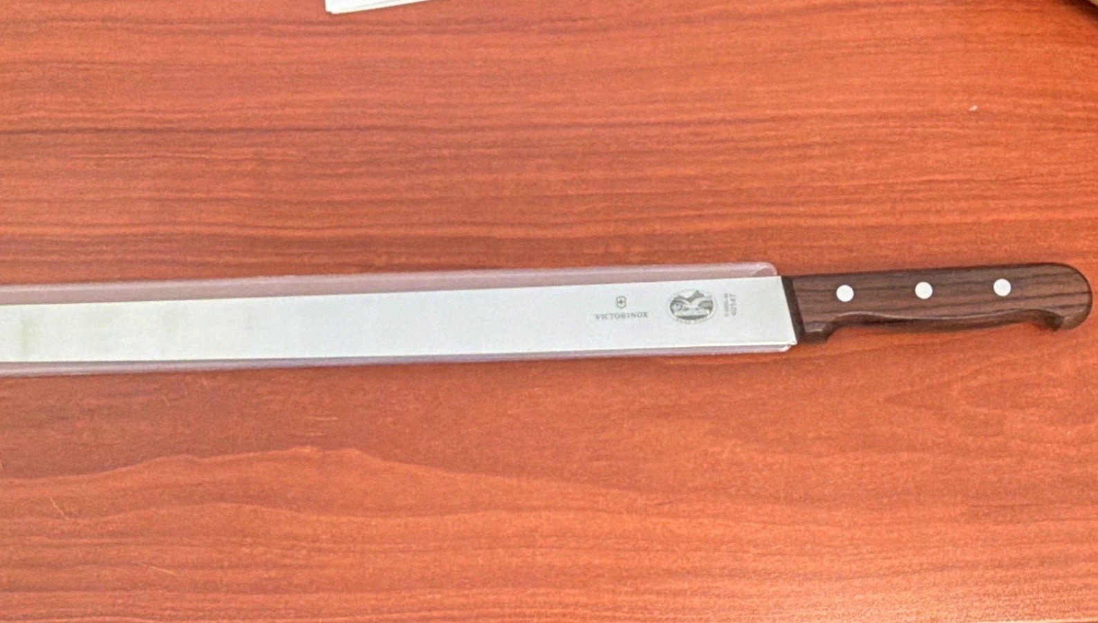 Victorinox Carving Slicing Knife Straight Edge Wood Handle 14\ Victorinox Carving Slicing Knife Straight Edge Wood Handle 14\