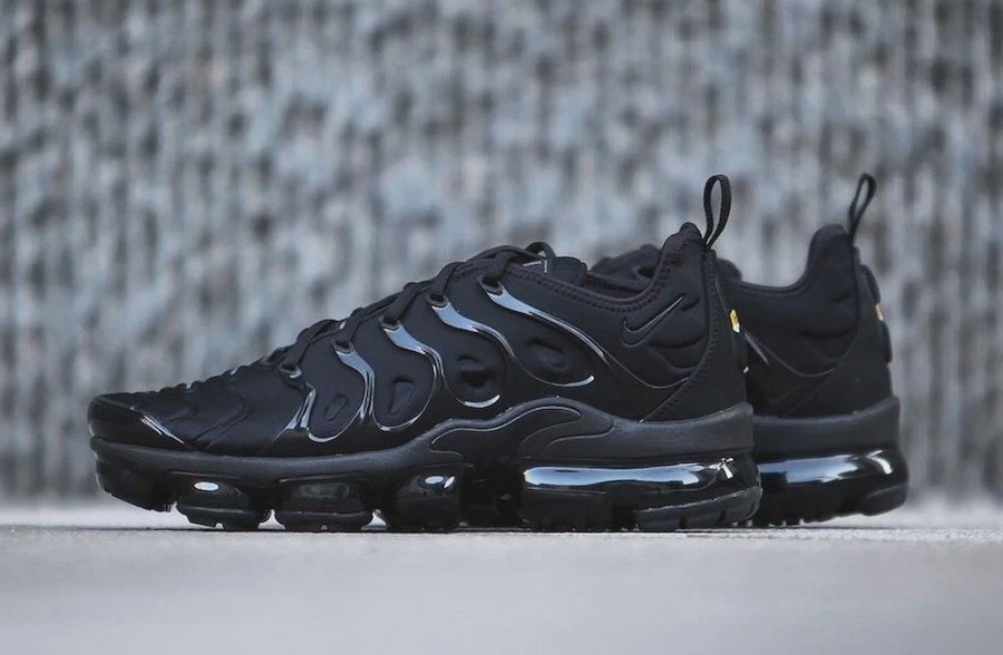 New Nike Air Vapormax TN Plus black Men's shoes US SIZE 8-13