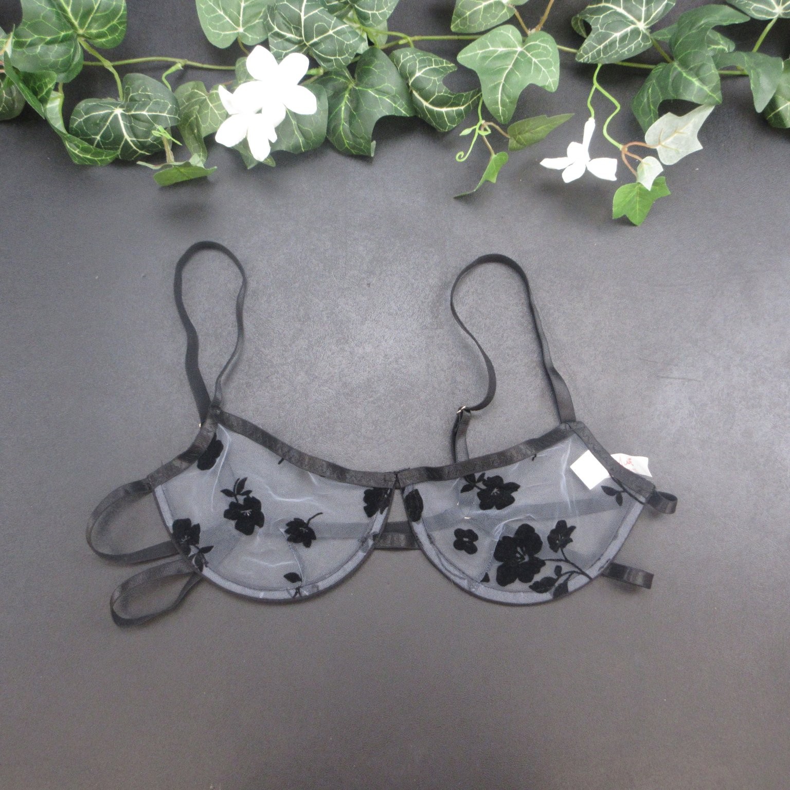 ROMWE Bra Women\'s Black Size M Sheer Floral Flocked Underwire Lingerie