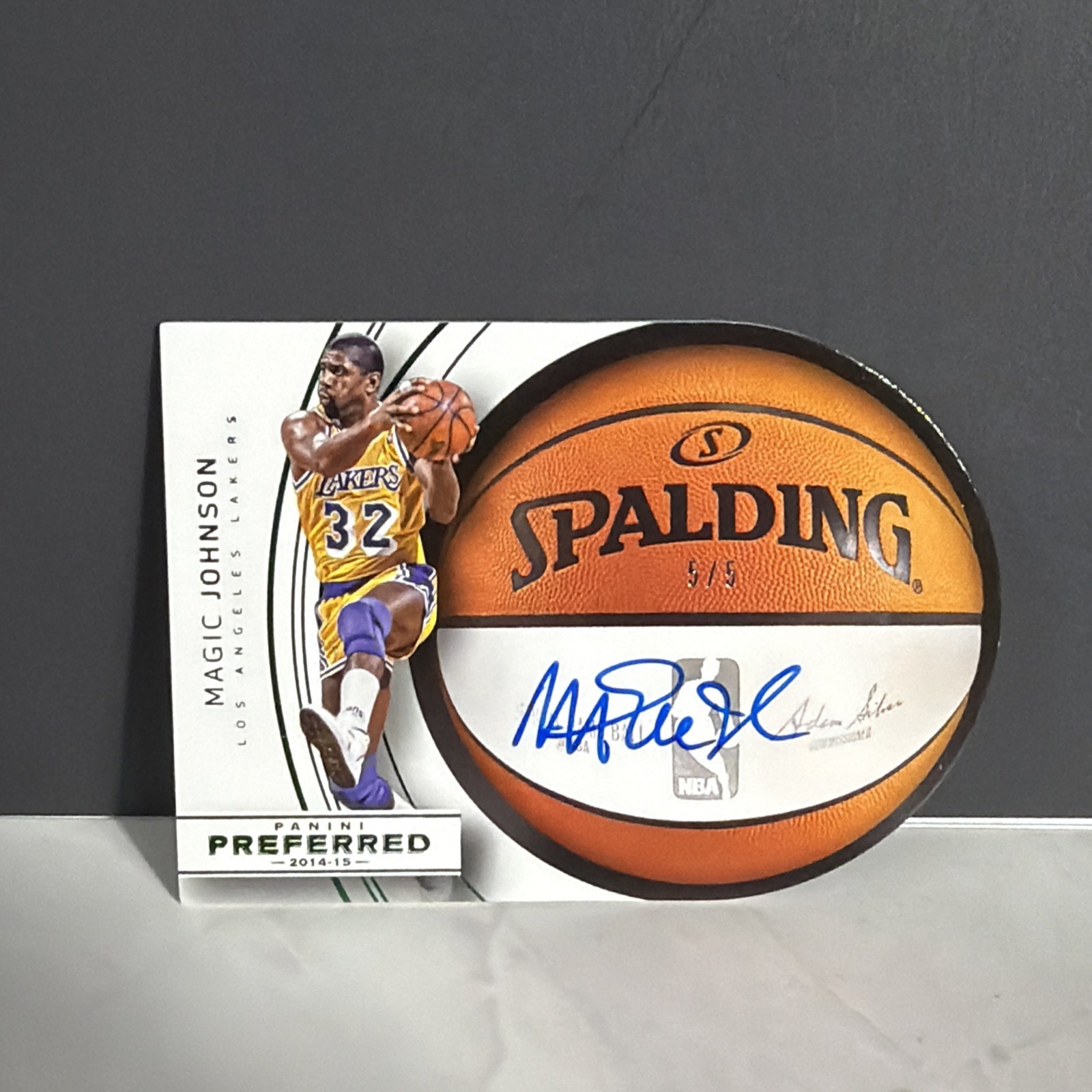 2014 PANINI PREFERRED AUTO-GREEN #92 MAGIC JOHNSON 5/5 Lakers