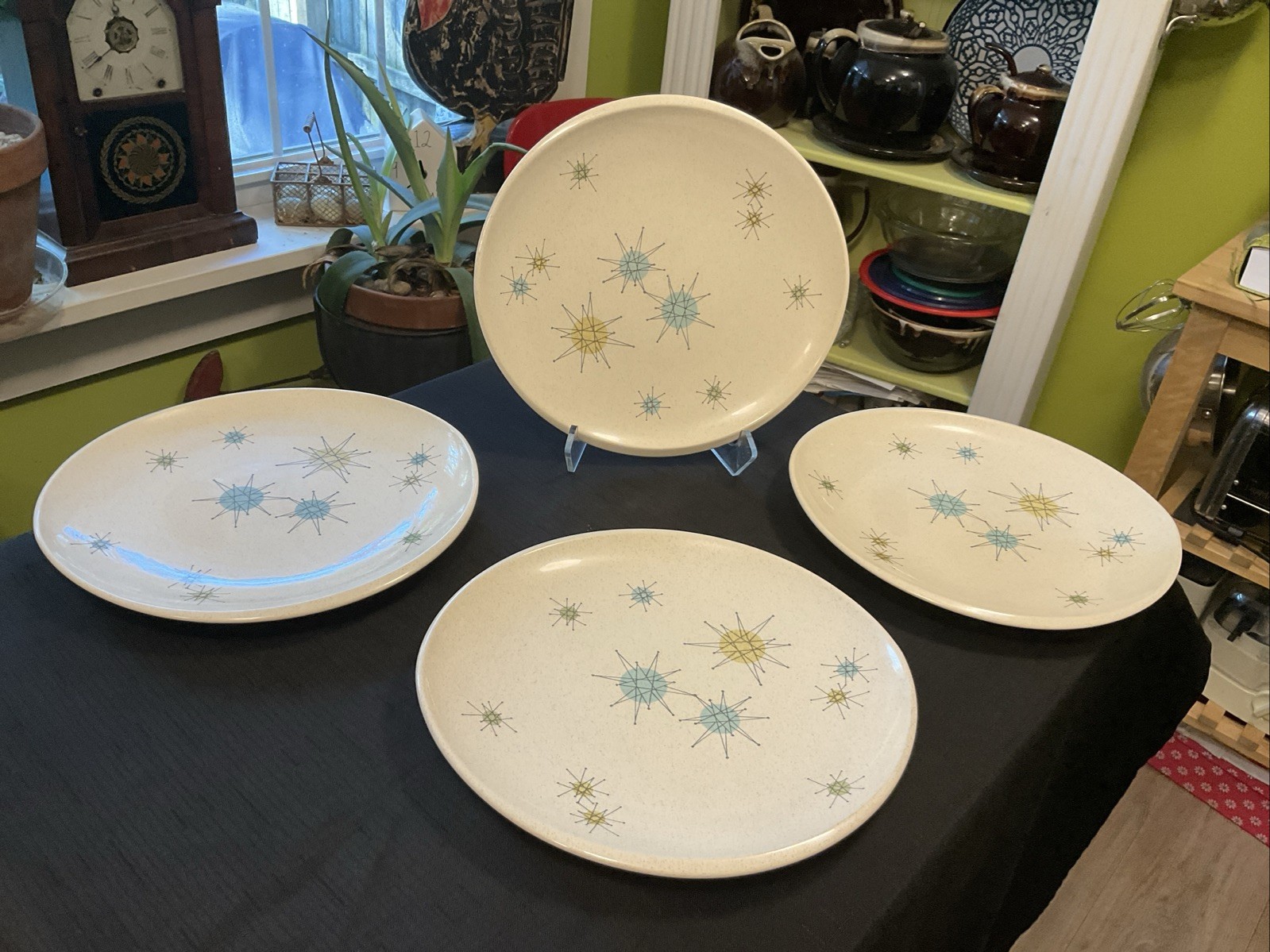 MCM Franciscan Atomic Era Starburst Lot (4) 11” Dinner Plates