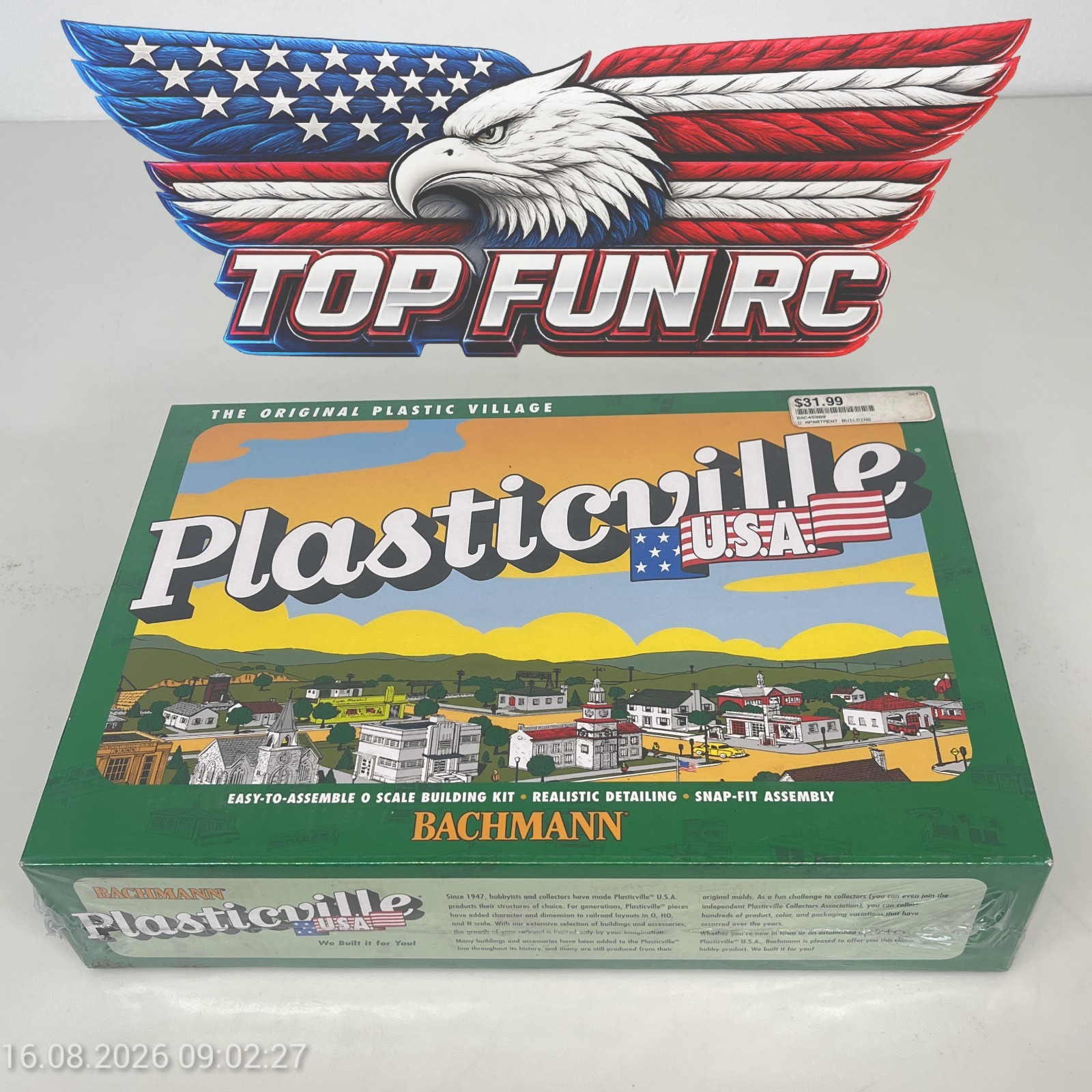 Bachmann Plasticville Apartment Building Kit #45980  