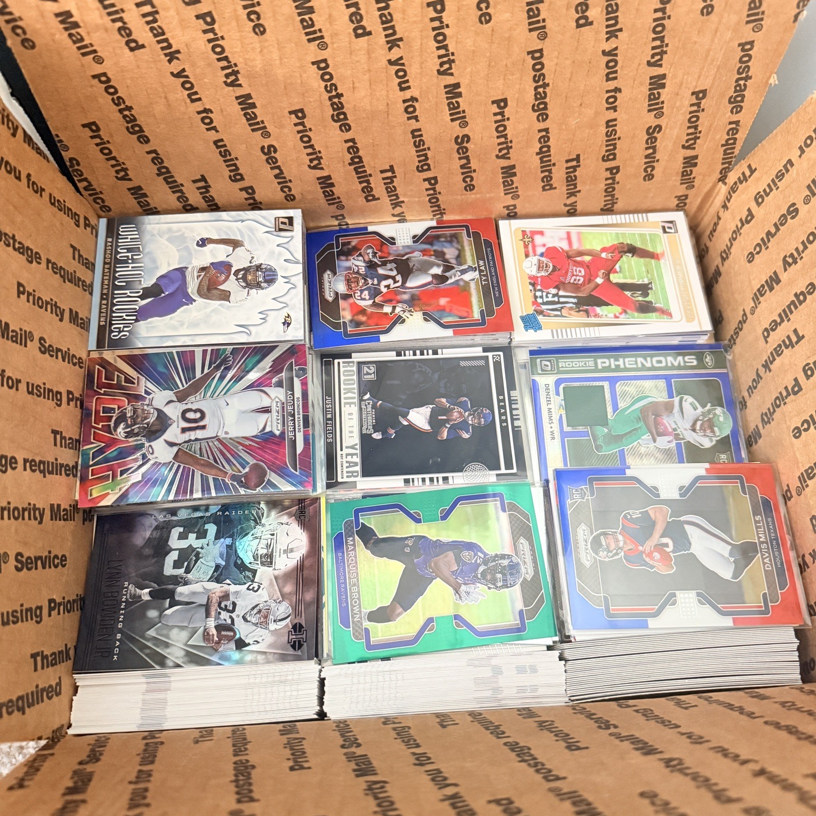 NFL Sports Card Lot Medium Flat Rate Box Rookies Commons Parallels Mix FOOTBALL