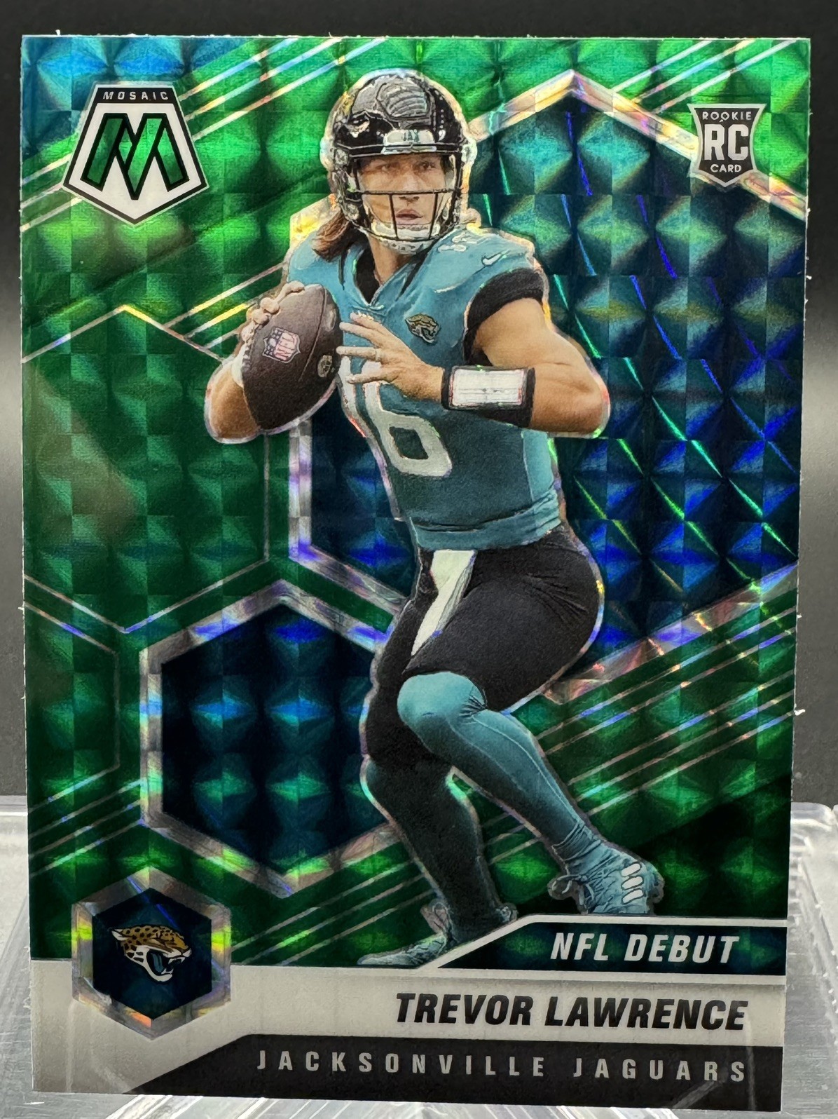 2021 Panini Mosaic Trevor Lawrence RC NFL Debut Green Mosaic Prizm #241