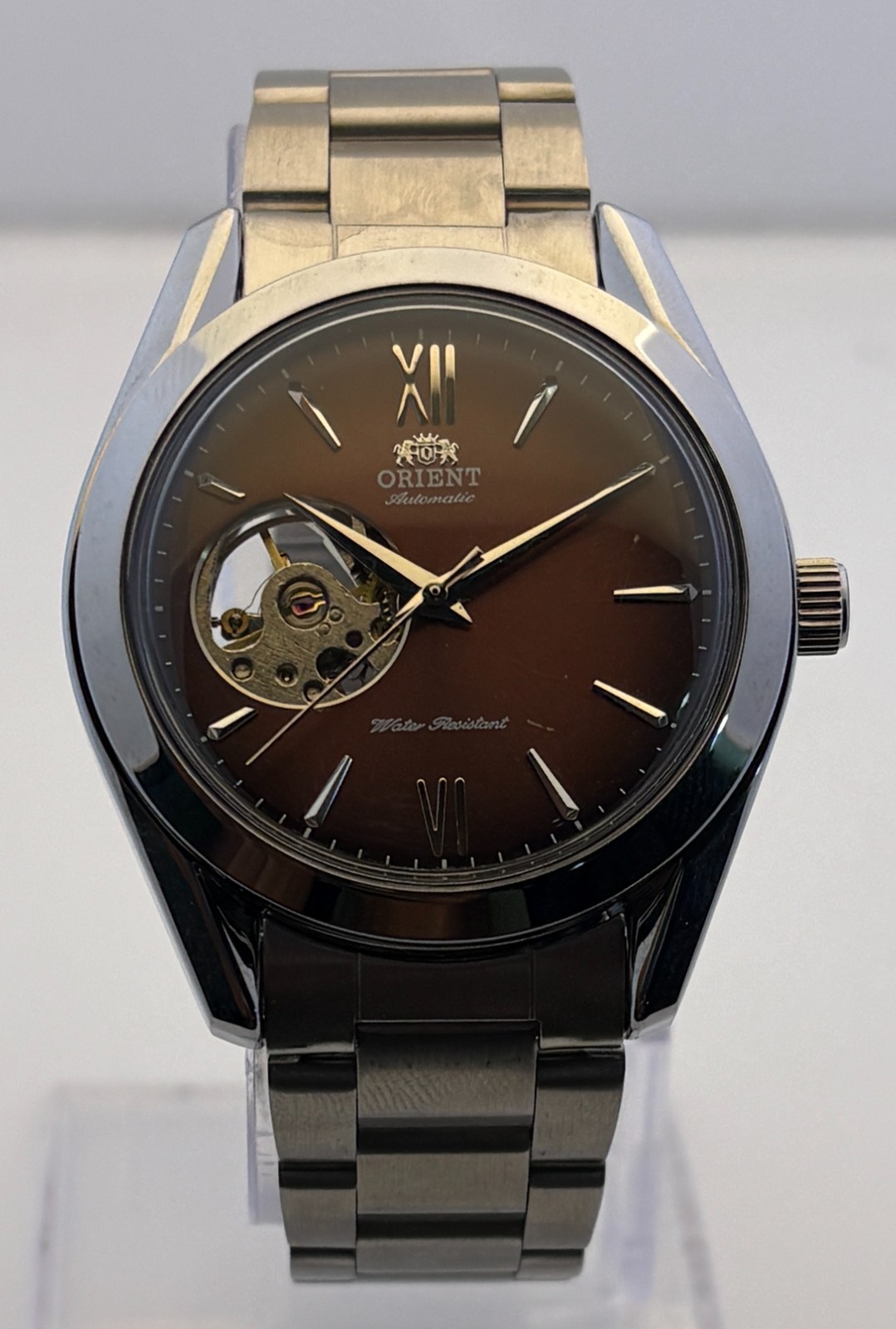 Refurbished Men's Orient Red Dial Silver Case and Bracelet, Sub-sec Wristwatch