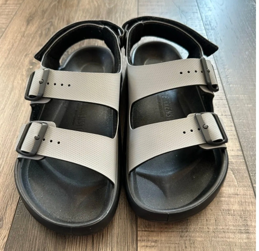 Birkenstock Mogami Terra Sz9 Eu40 Regular fit Strappy Sandals Whale Gray New Birkenstock Mogami Terra Sz9 Eu40 Regular fit Strappy Sandals Whale Gray New
