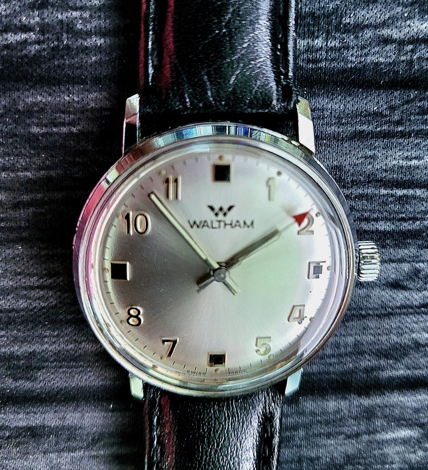 Rare Waltham Mechanical 140 Caliber Swiss 1950\'s Mens Watch