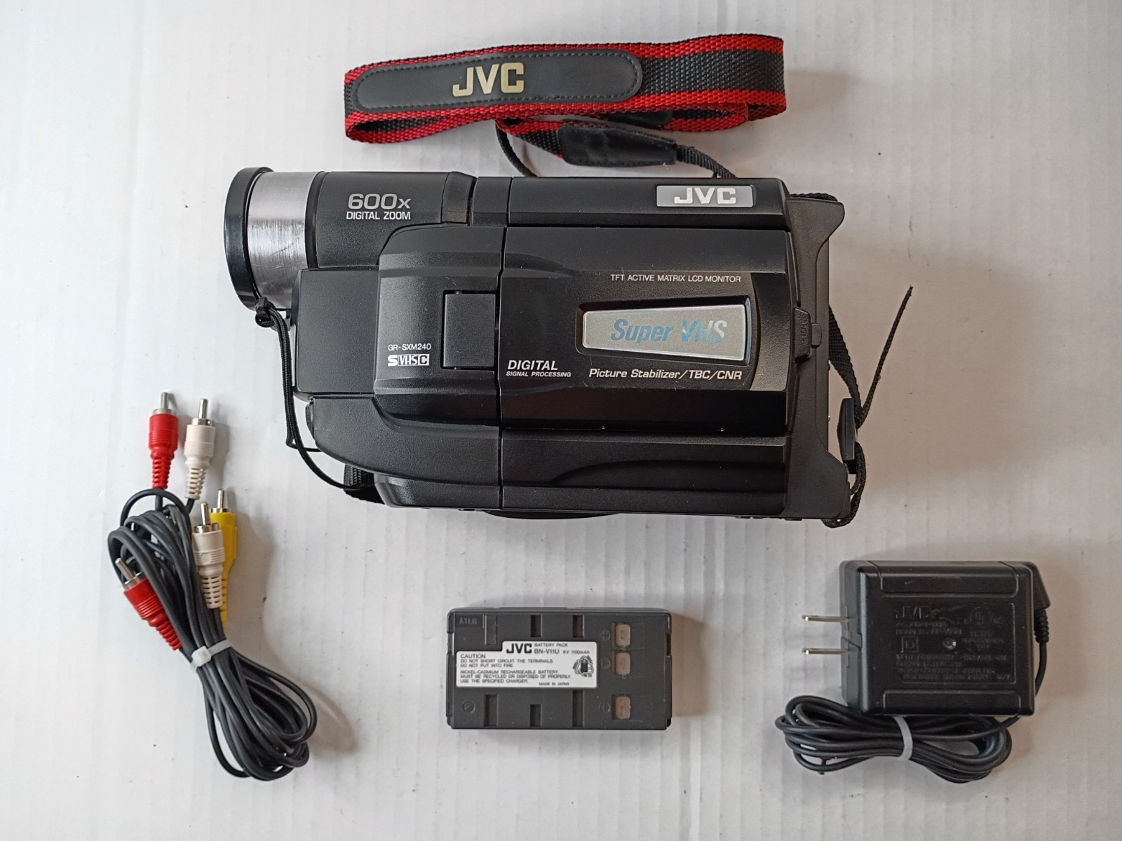JVC GR-SXM240U Vintage Super VHS-C Camcorder with Battery, Power Adapter, Cable