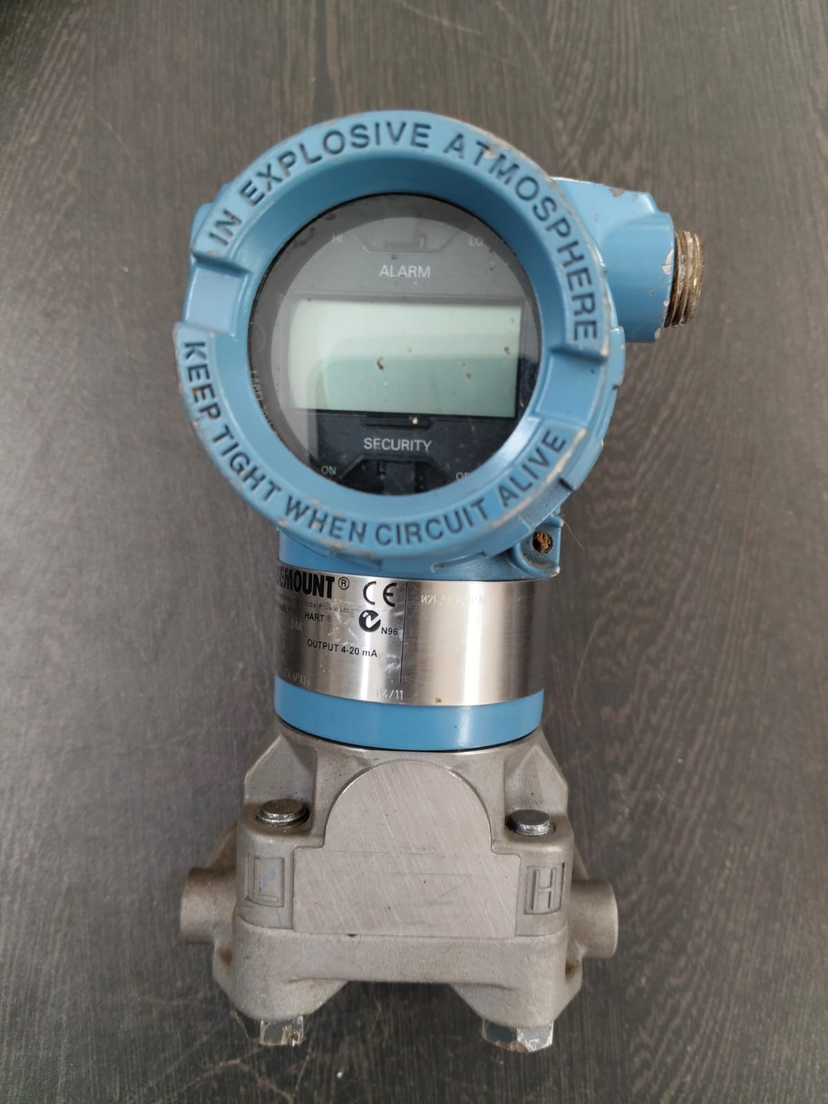 Rosemount 3051CG4A22A1AM5B4K5L4P1Q4 Pressure Trasnmitter 300 PSI/20.7 BAR Rosemount 3051CG4A22A1AM5B4K5L4P1Q4 Pressure Trasnmitter 300 PSI/20.7 BAR
